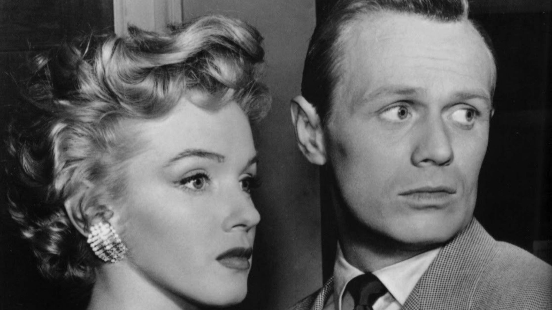 File:Monroe and Widmark in Don't Bother to Knock.jpg