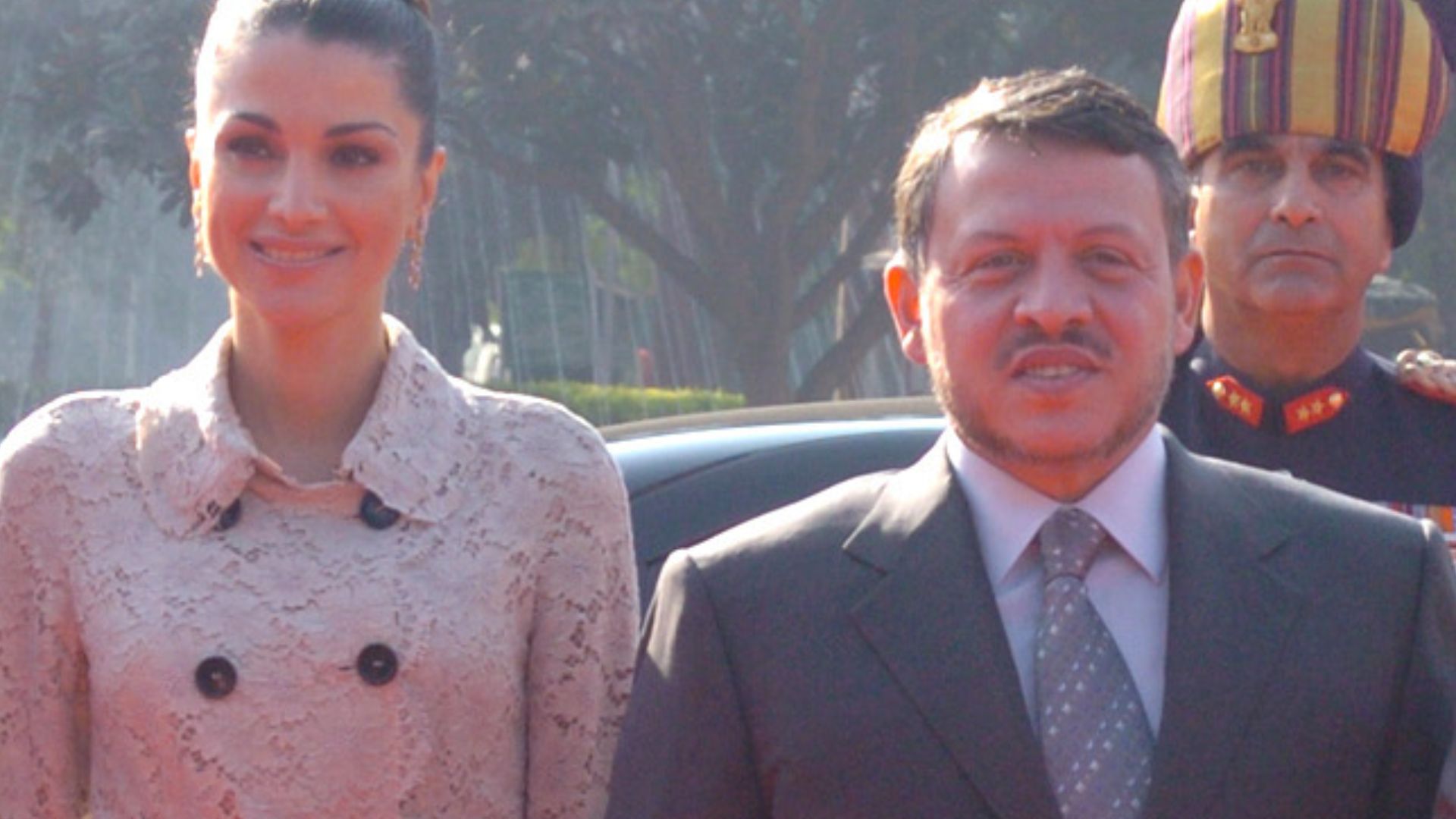 File:The King of Jordan, His Majesty King Abdullah II Bin Al-Hussein and Her Majesty Queen Rania Al Abdullah with the President, Dr. A.P.J. Abdul Kalam and the Prime Minister, Dr. Manmohan Singh, at a ceremonial reception.jpg