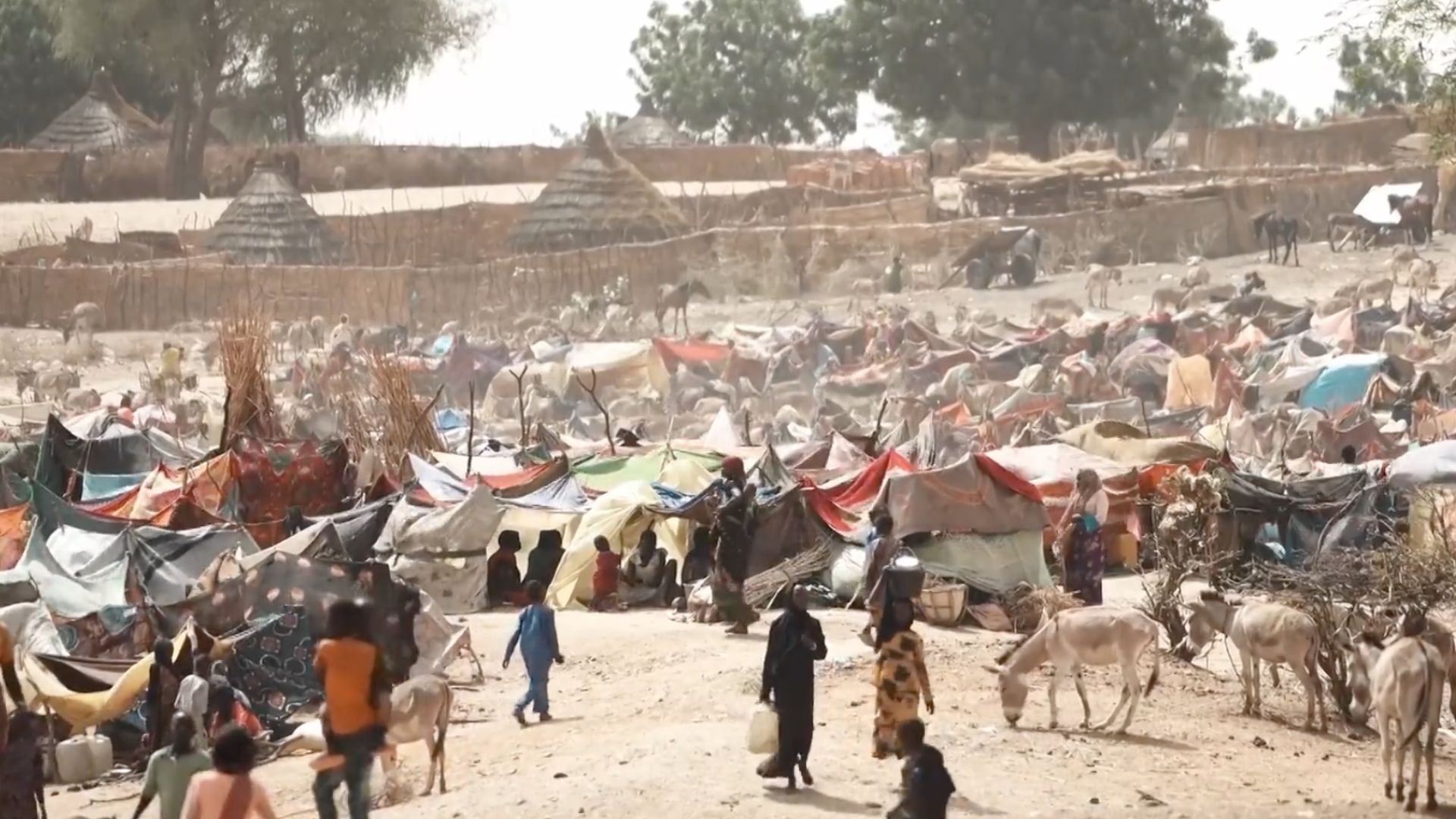File:Screengrab of refugee camp from Number of Refugees Who Fled Sudan for Chad Double in Week.jpg
