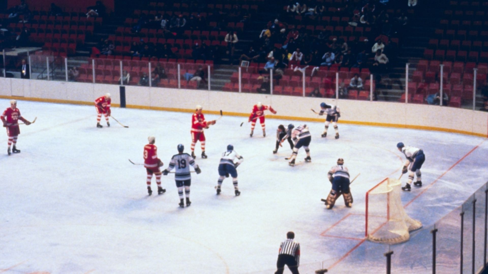 File:Ice Hockey Match, Lake Placid 1980.jpg