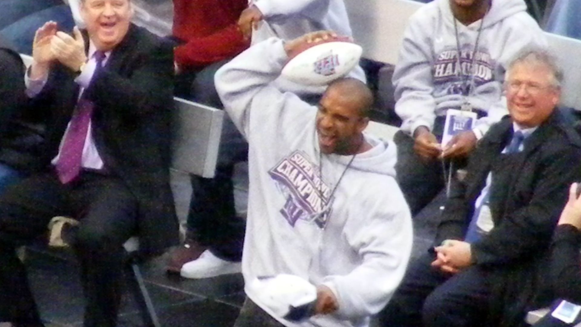 File:Tyree Head Catch (2245527996).jpg