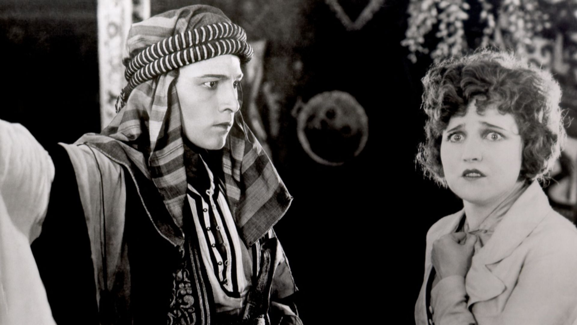 File:The Sheik - Rudolph Valentino and Agnes Ayres.jpg