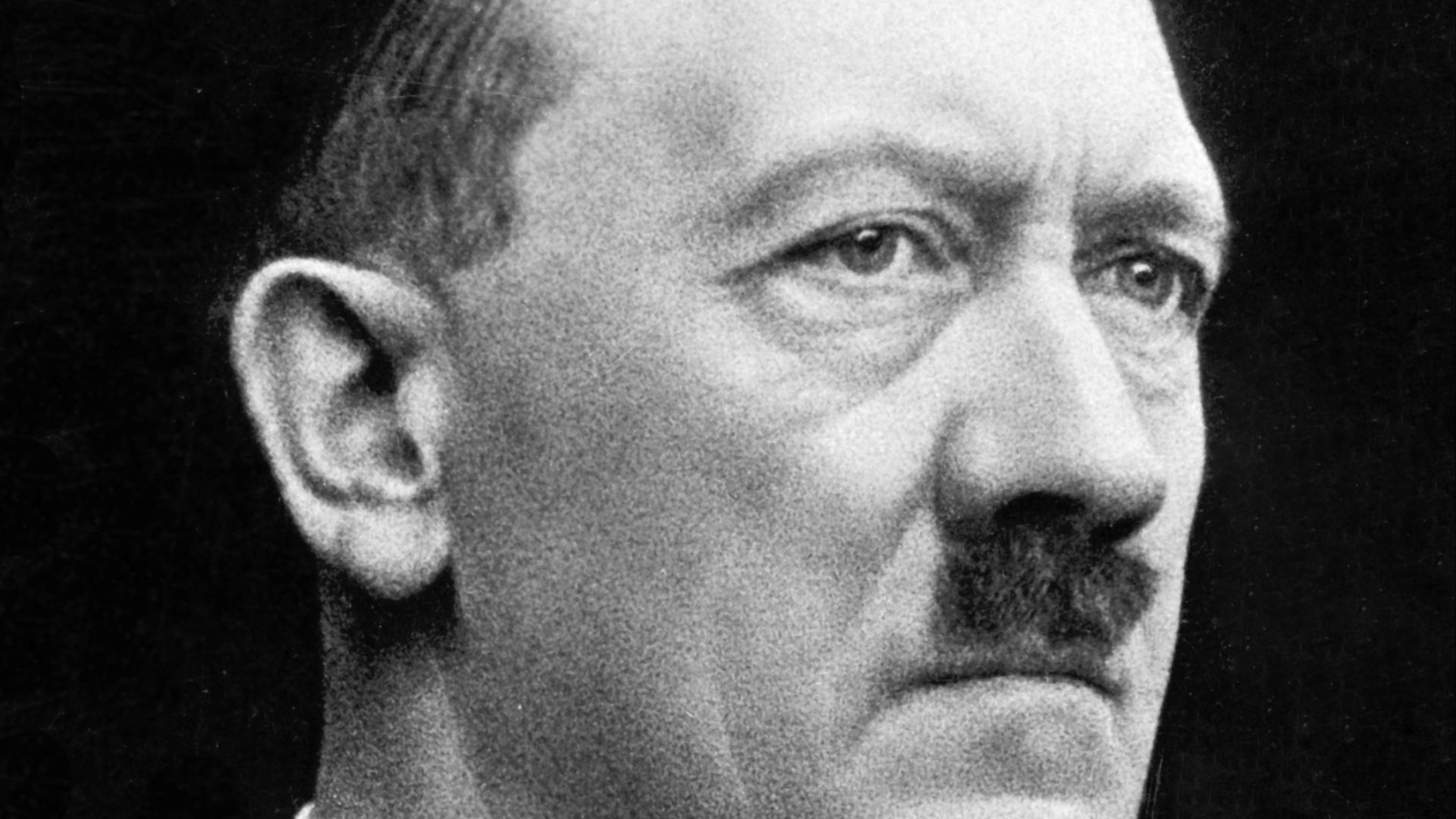 File:Adolf Hitler cropped restored 3x4.jpg