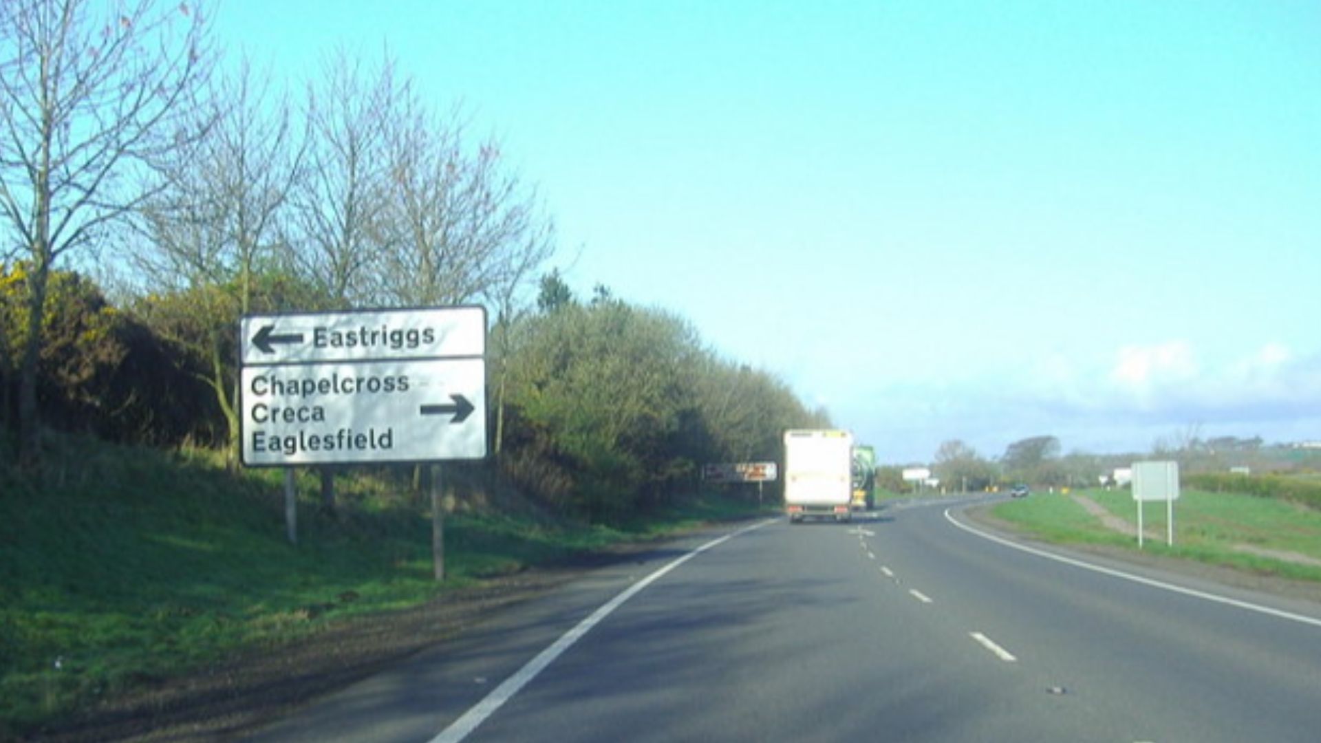 File:Road sign on the A75 - geograph.org.uk - 1307377.jpg