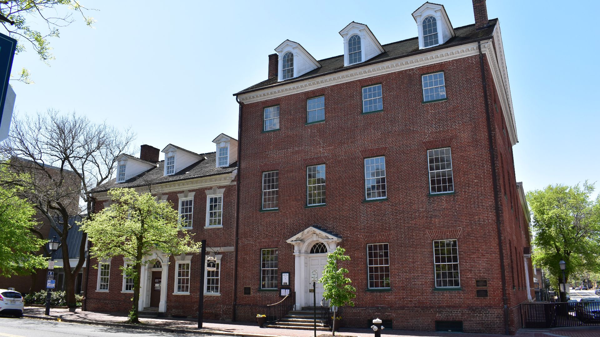 File:Gadsby's Tavern 20210420.jpg