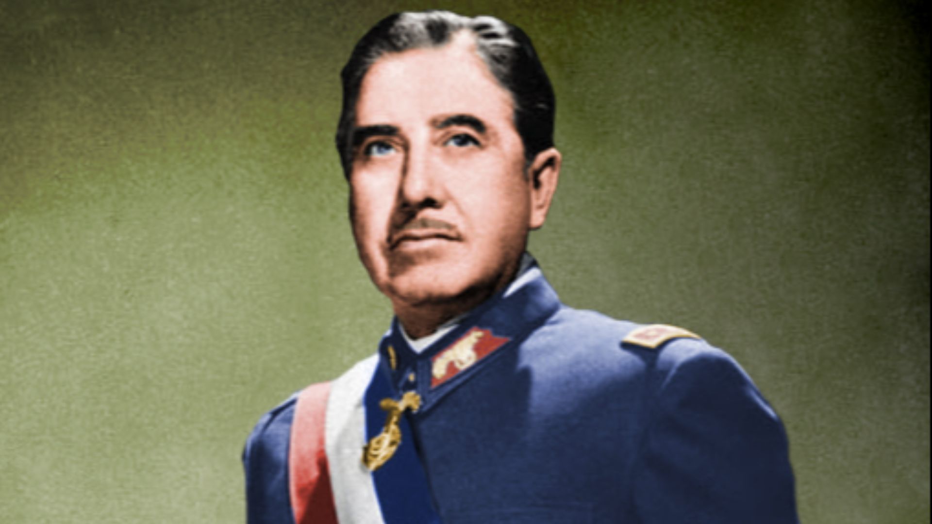 File:Augusto Pinochet foto oficial coloreada.jpg