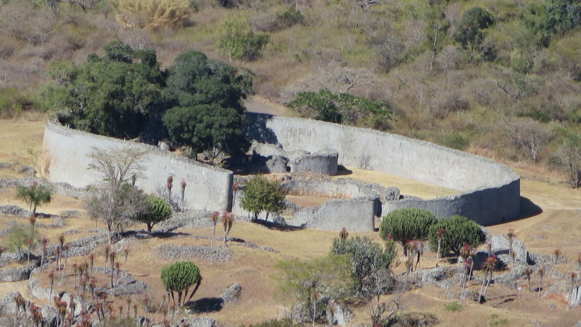 File:Great Zimbabwe - aerial view.jpg