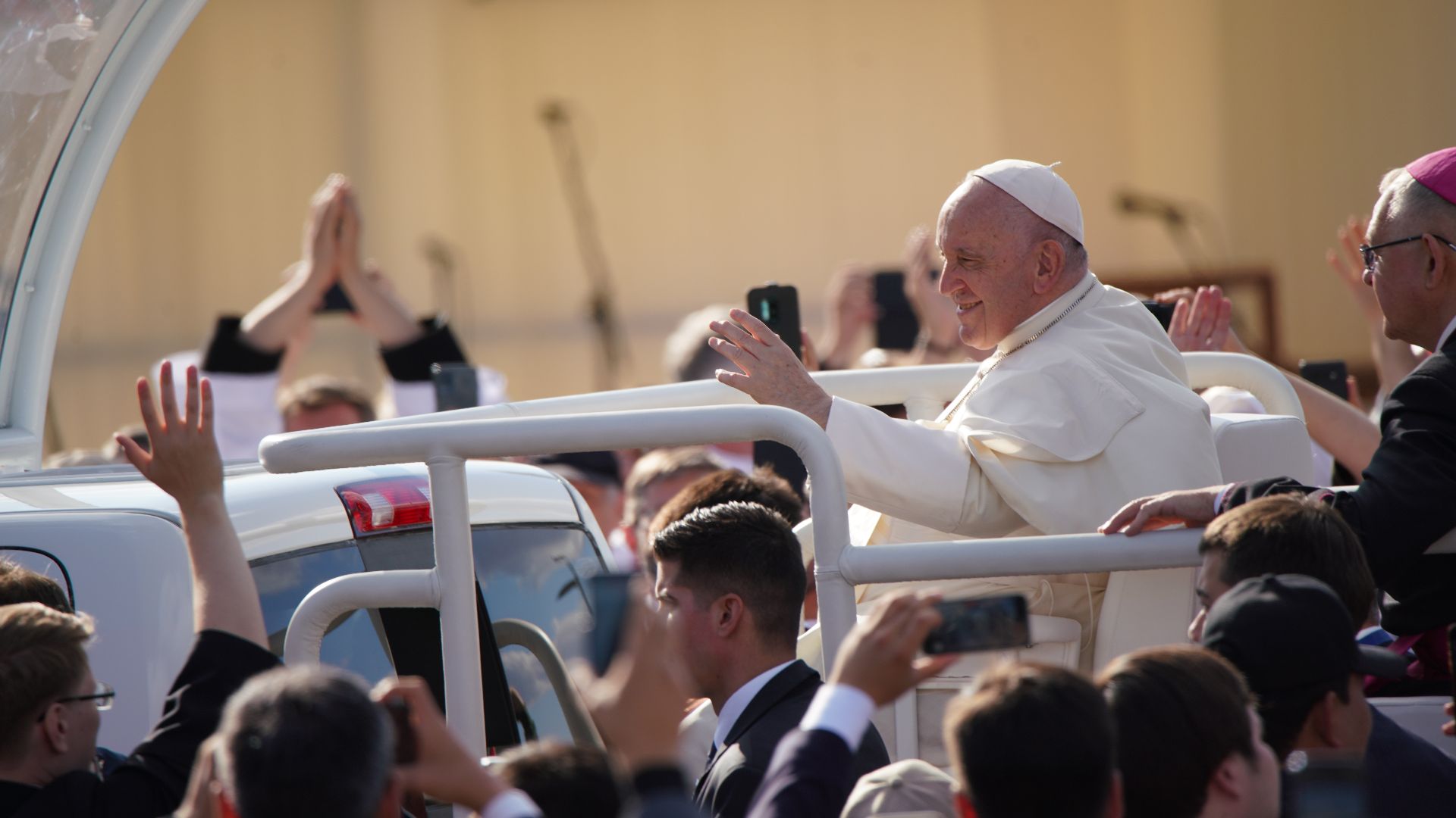 File:Visit of Pope Francis to Kazakhstan-3.jpg