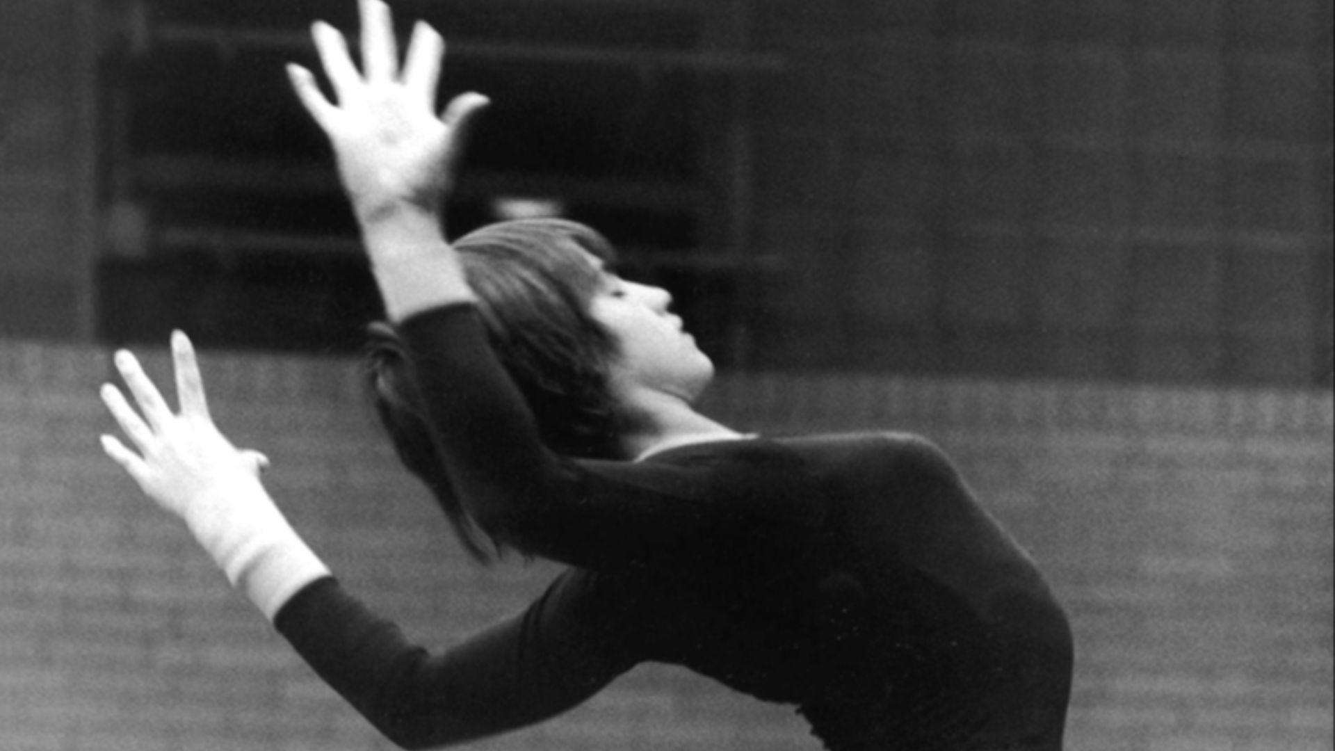 File:Nadia Comaneci 1977.jpg