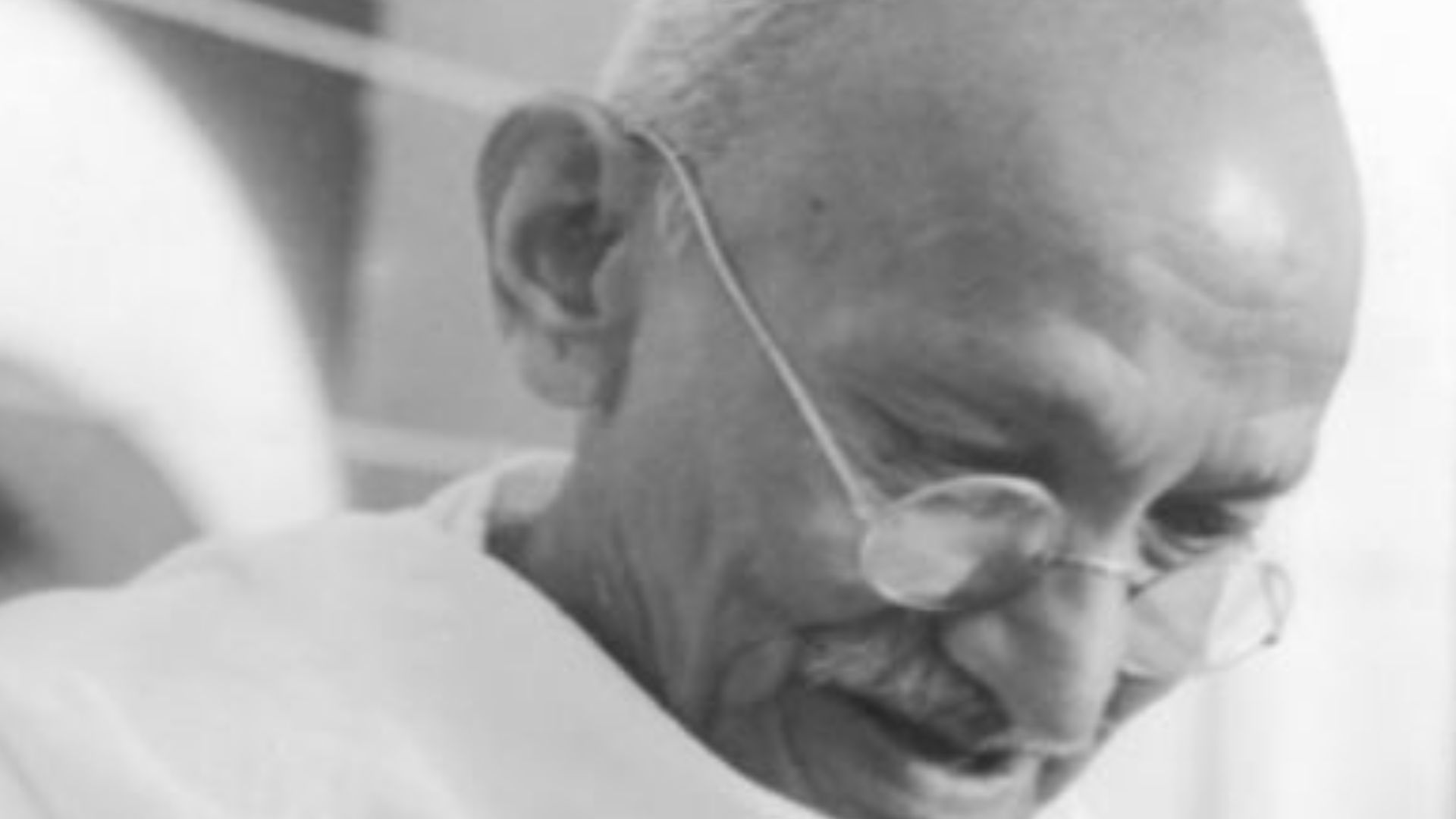 File:Mahatma Gandhi Portrayal.jpg