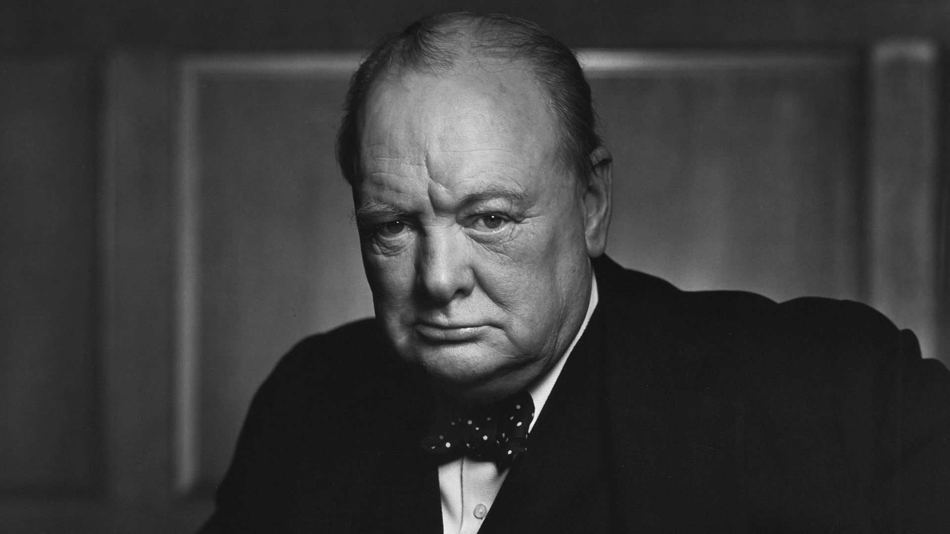 File:Sir Winston Churchill - 19086236948.jpg