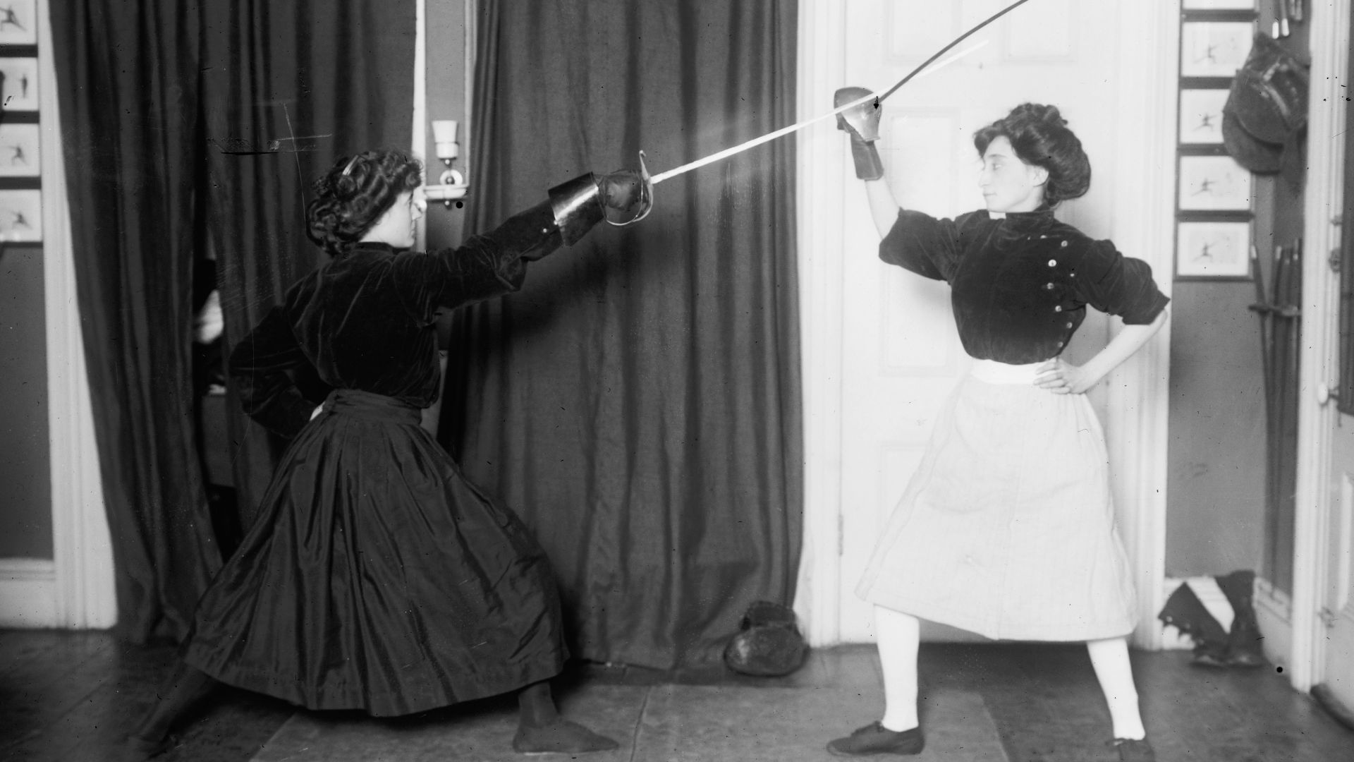 two women fencing at Professor O. Malvido's school