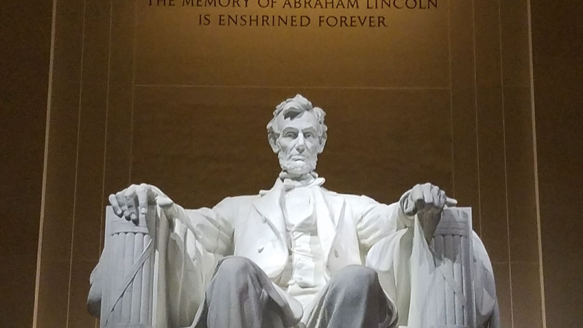 File:Abraham Lincoln v2.jpg