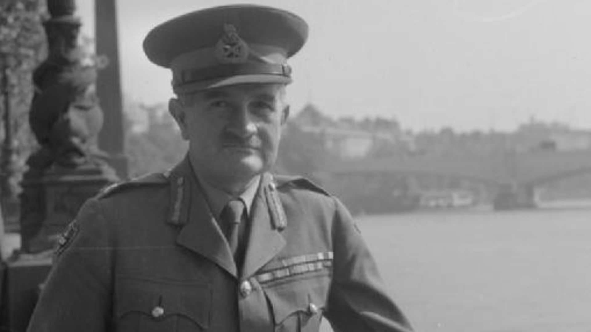 File:FM william Slim.jpg