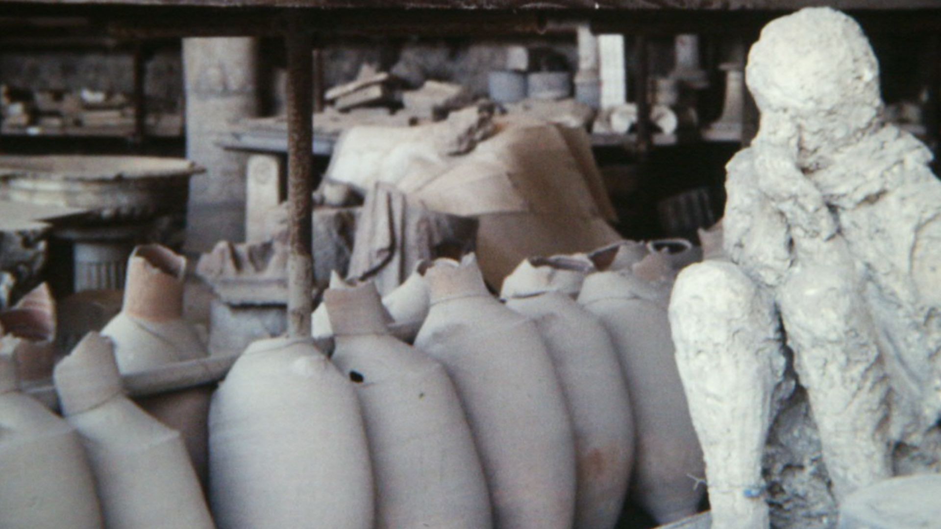 File:Pompeii, Cast of Man Buried by Volcanic Ash (9809051905).jpg