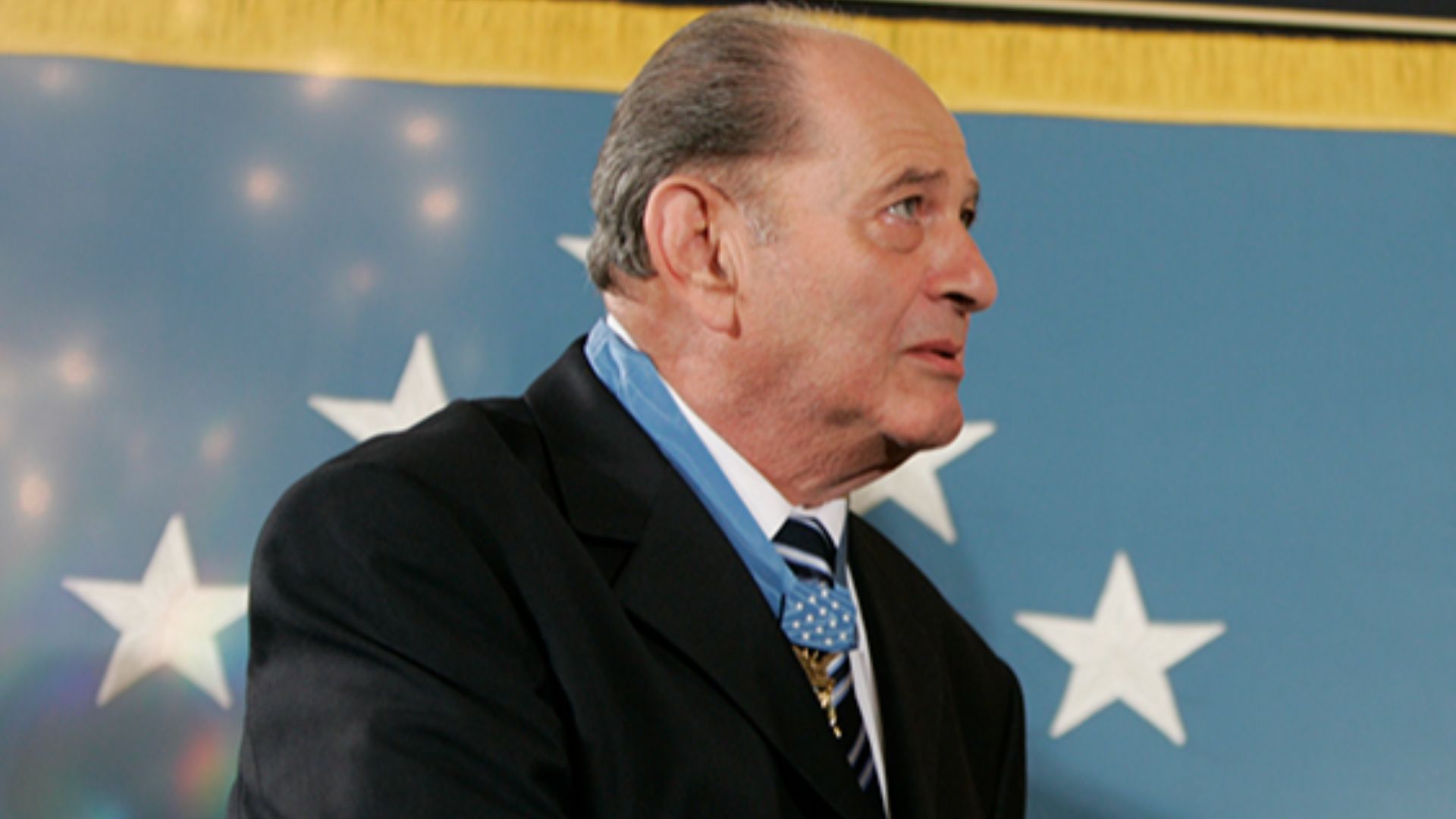 File:President George W. Bush Congratulates Medal of Honor Recipient Cpl. Tibor