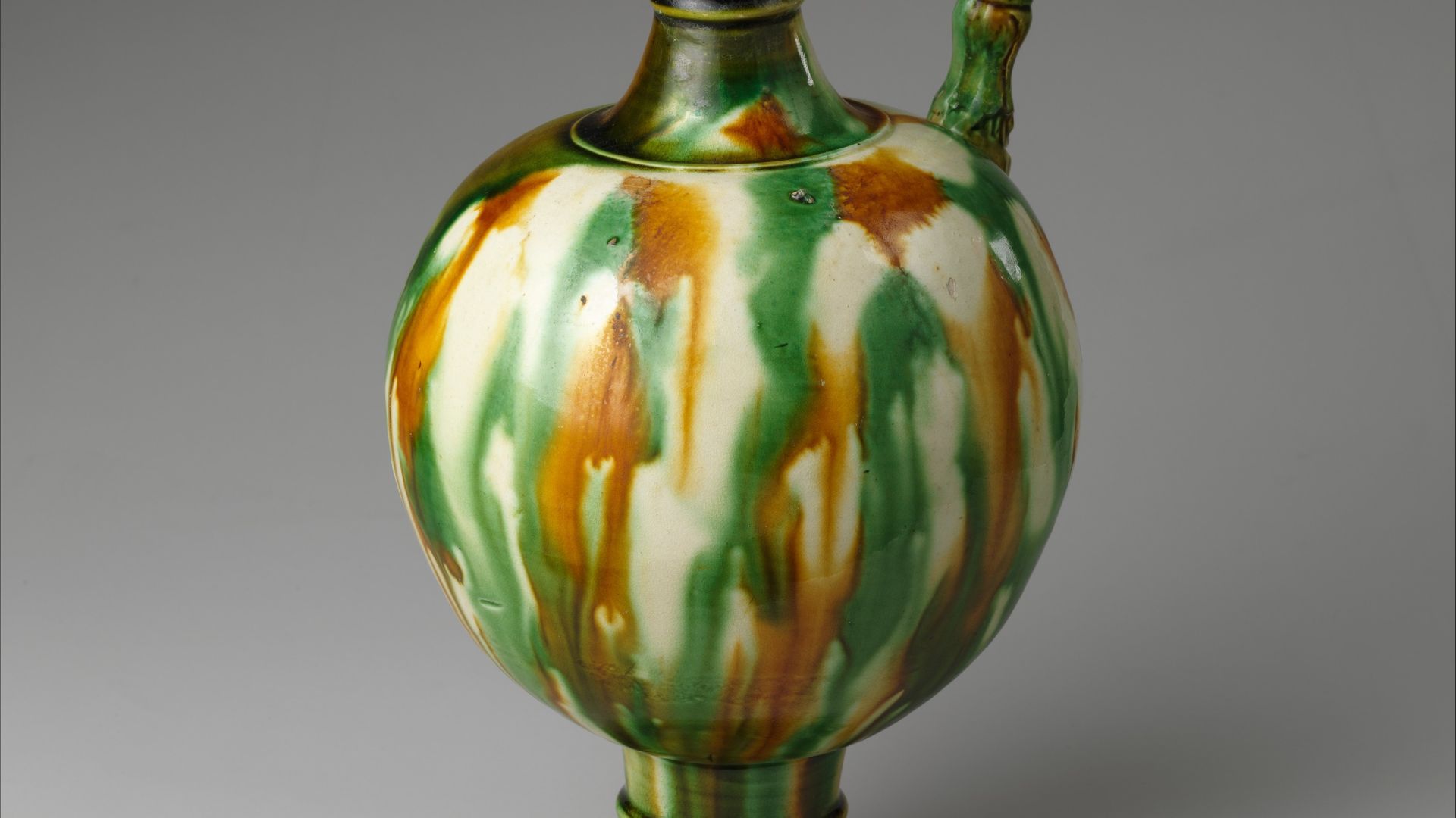 File:Tang dynasty ceramics.jpg