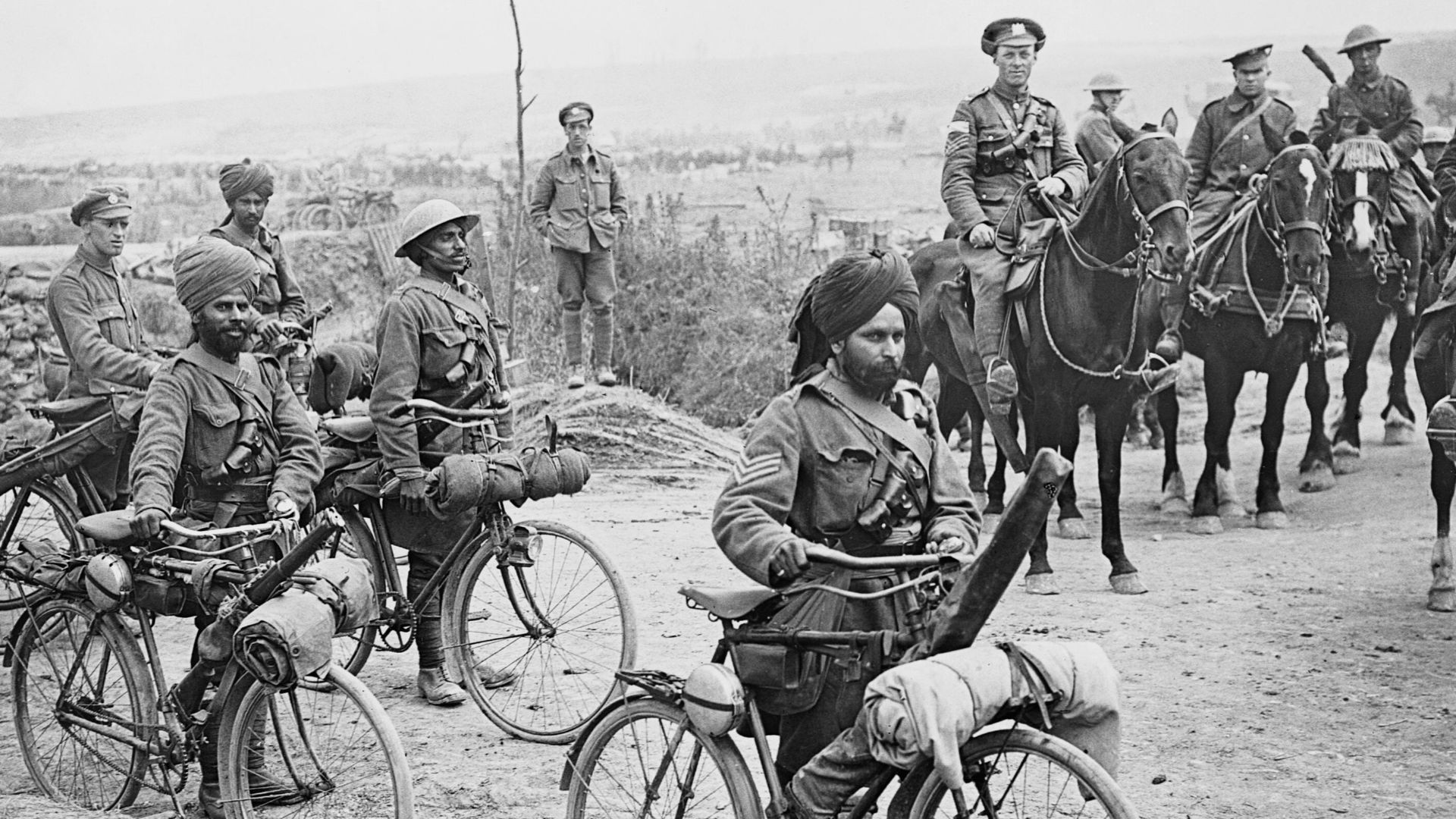 File:Indian bicycle troops Somme 1916 IWM Q 3983.jpg