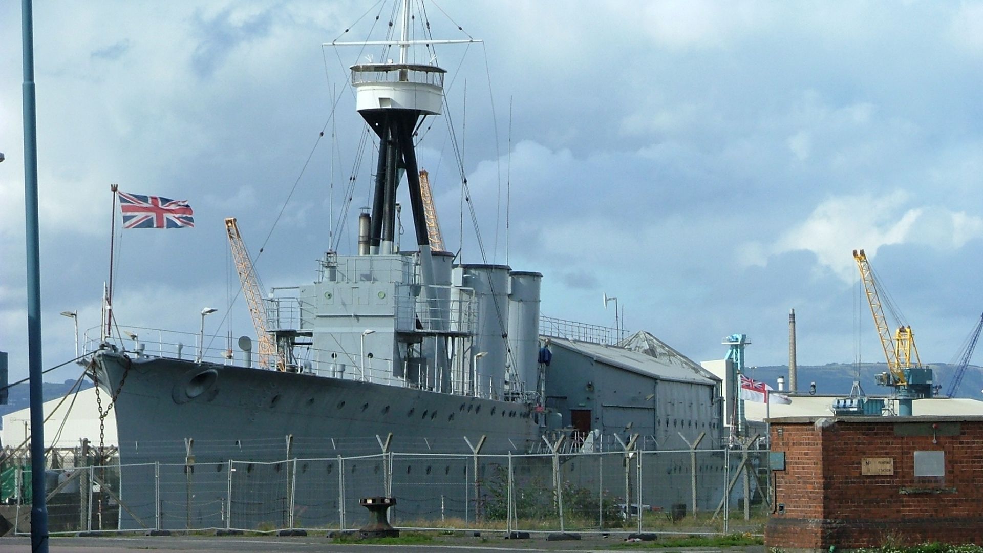 File:HMS Caroline 1914.jpg