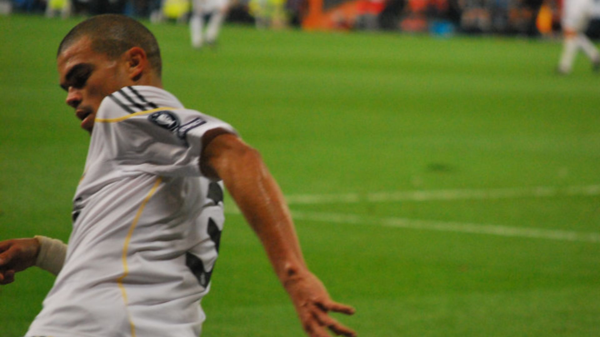 File:Pepe in September 2009.jpg