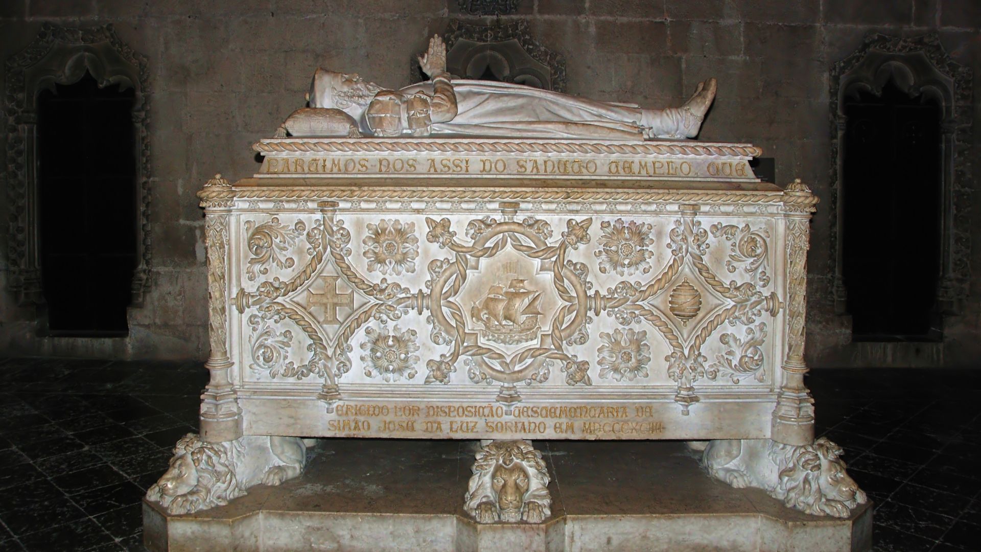 File:Vasco da Gama Jerónimos 2008-1.jpg