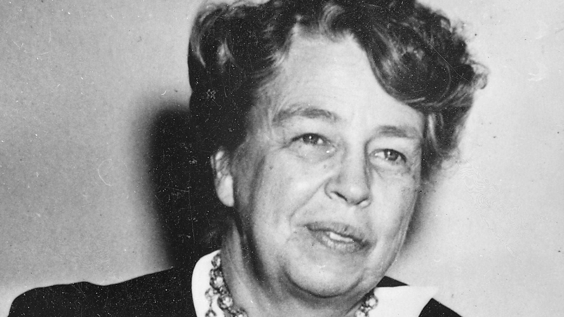 File:Eleanor Roosevelt - NARA - 195319.jpg
