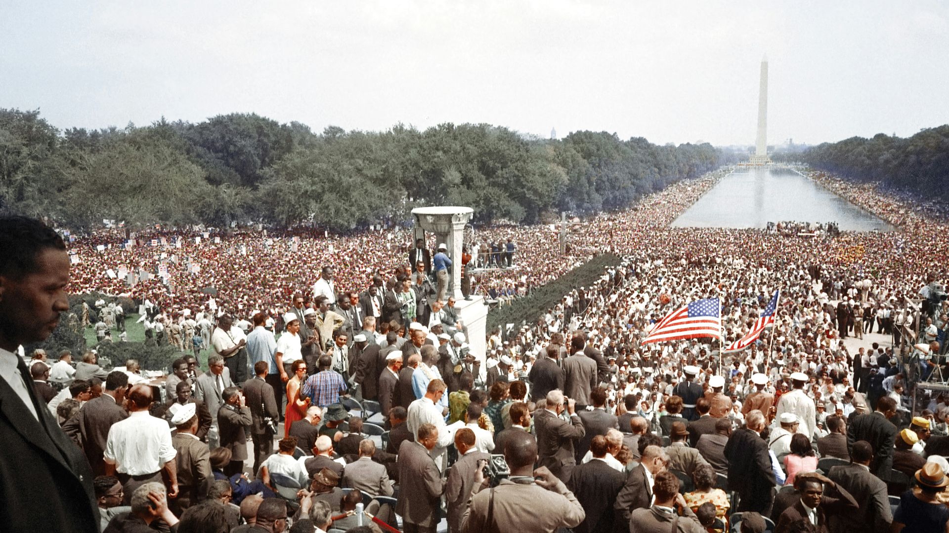During the March on Washington a crowd stretches from the Lincoln Memorial to the Washington Monument