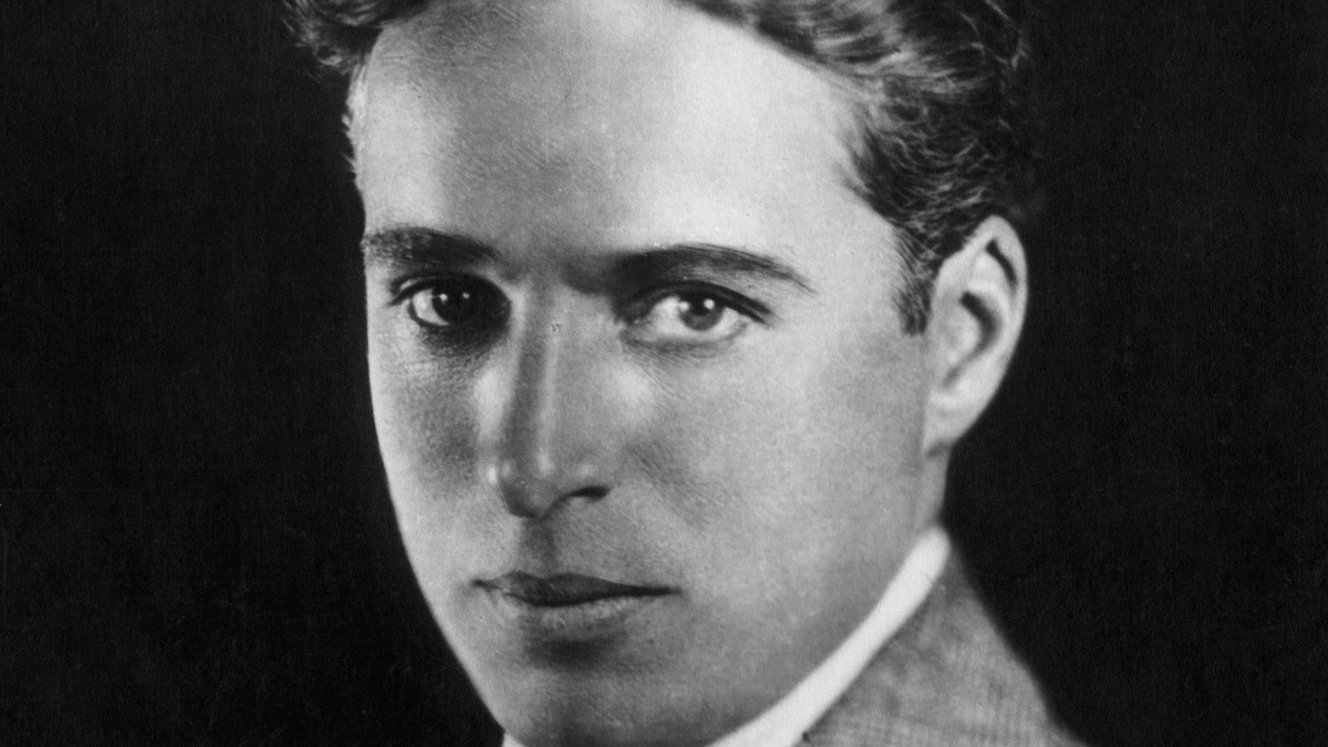 File:Charlie Chaplin portrait Getty 1739411952.jpg