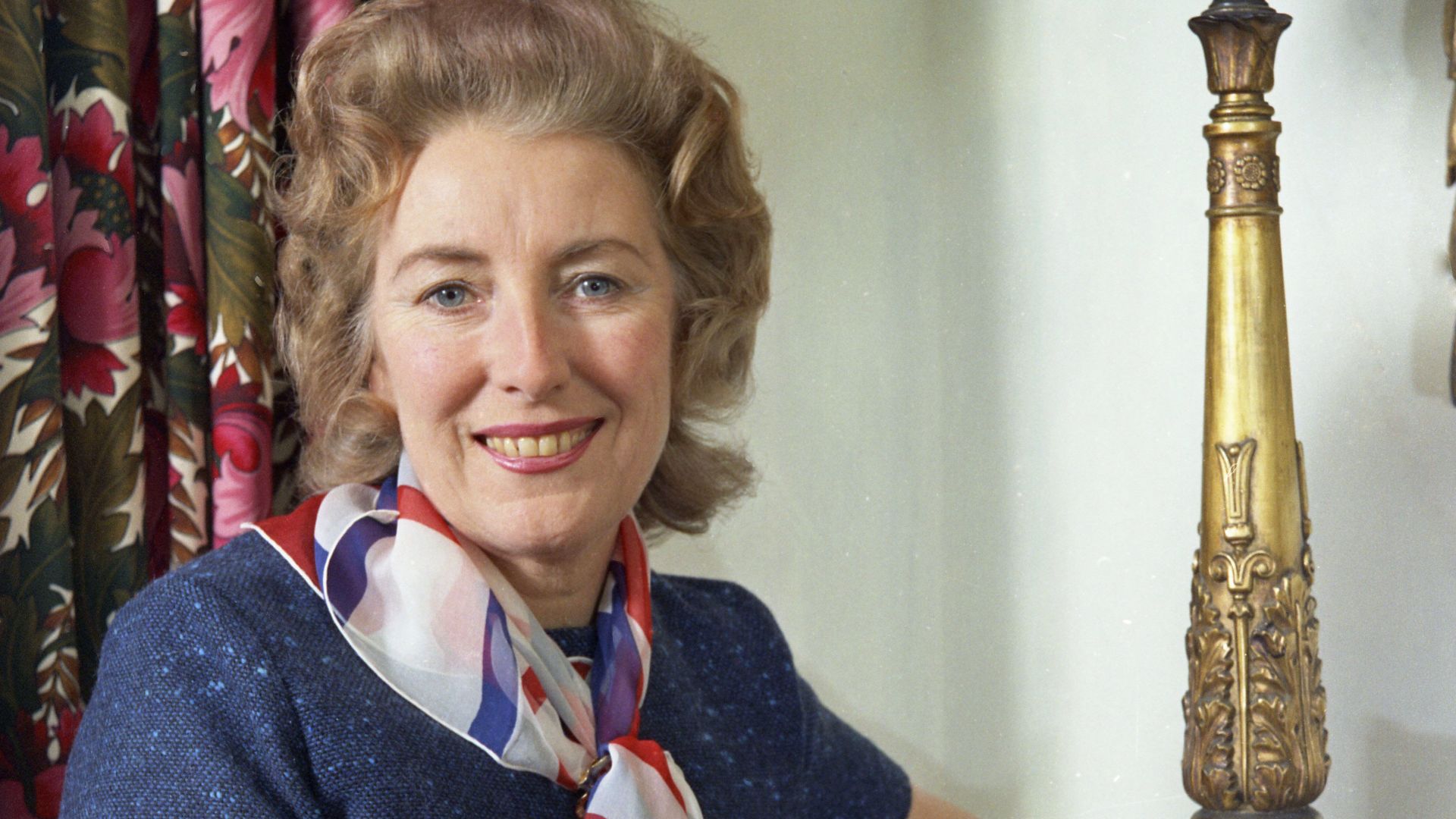 File:Dame Vera Lynn Allan Warren.jpg