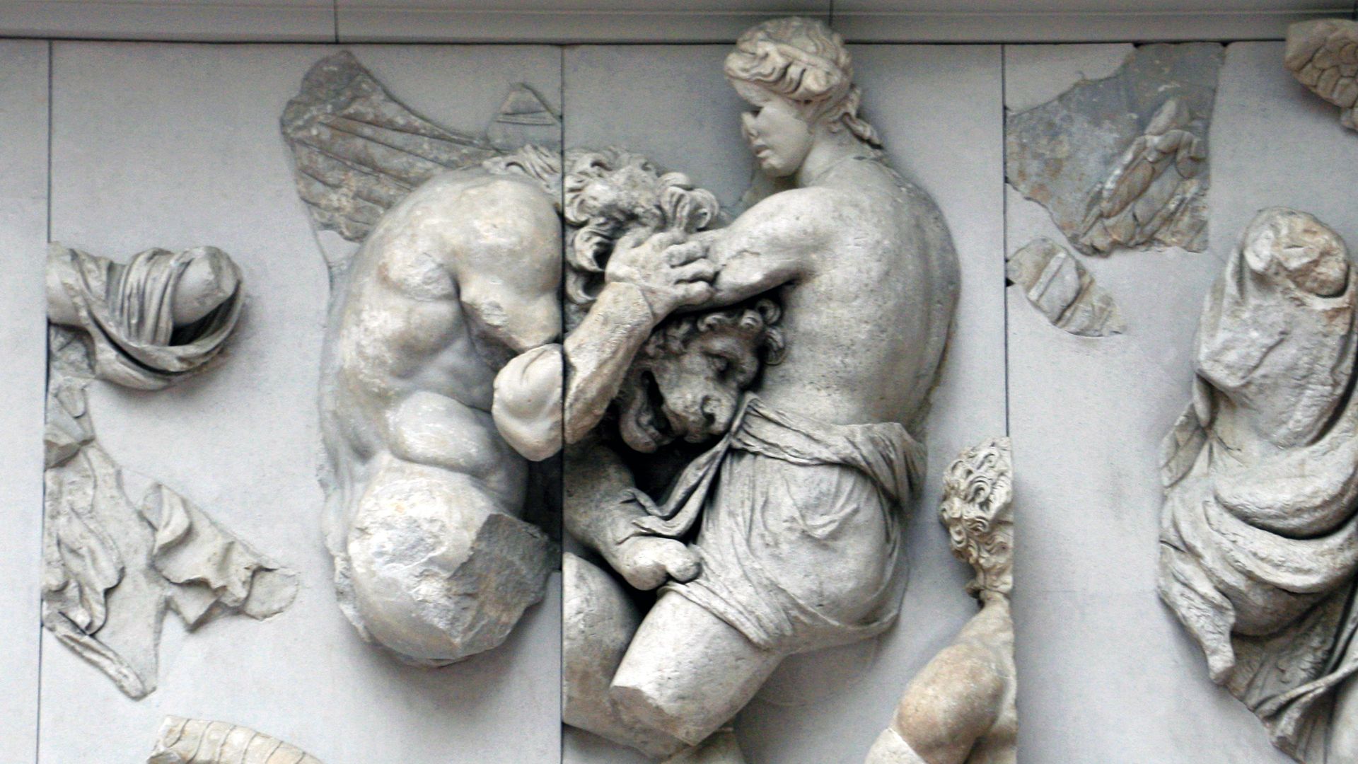 File:Aether in battle with a lion-headed Giant.jpg