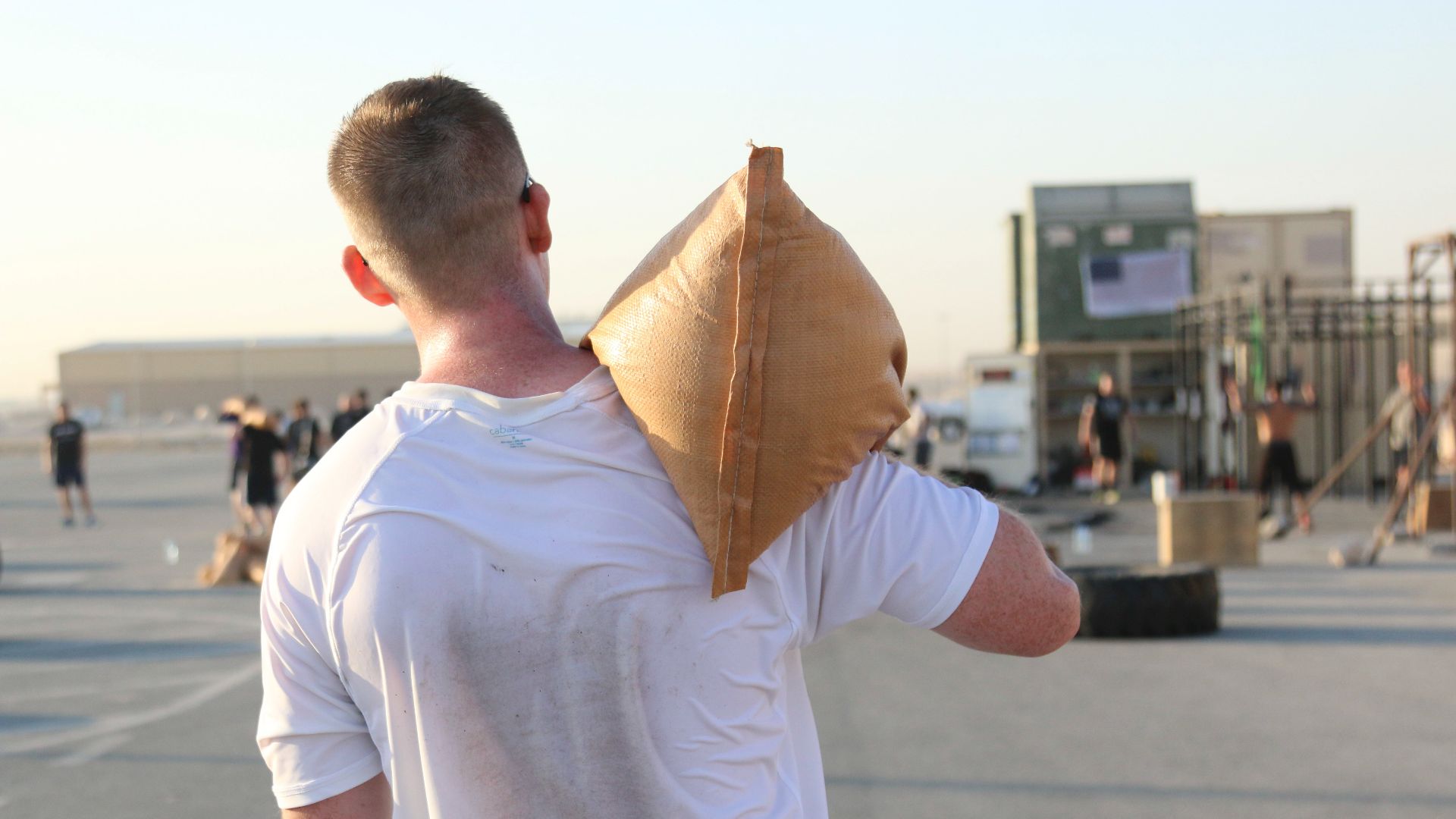 File:CrossFit for the fallen 160911-A-FJ427-425.jpg