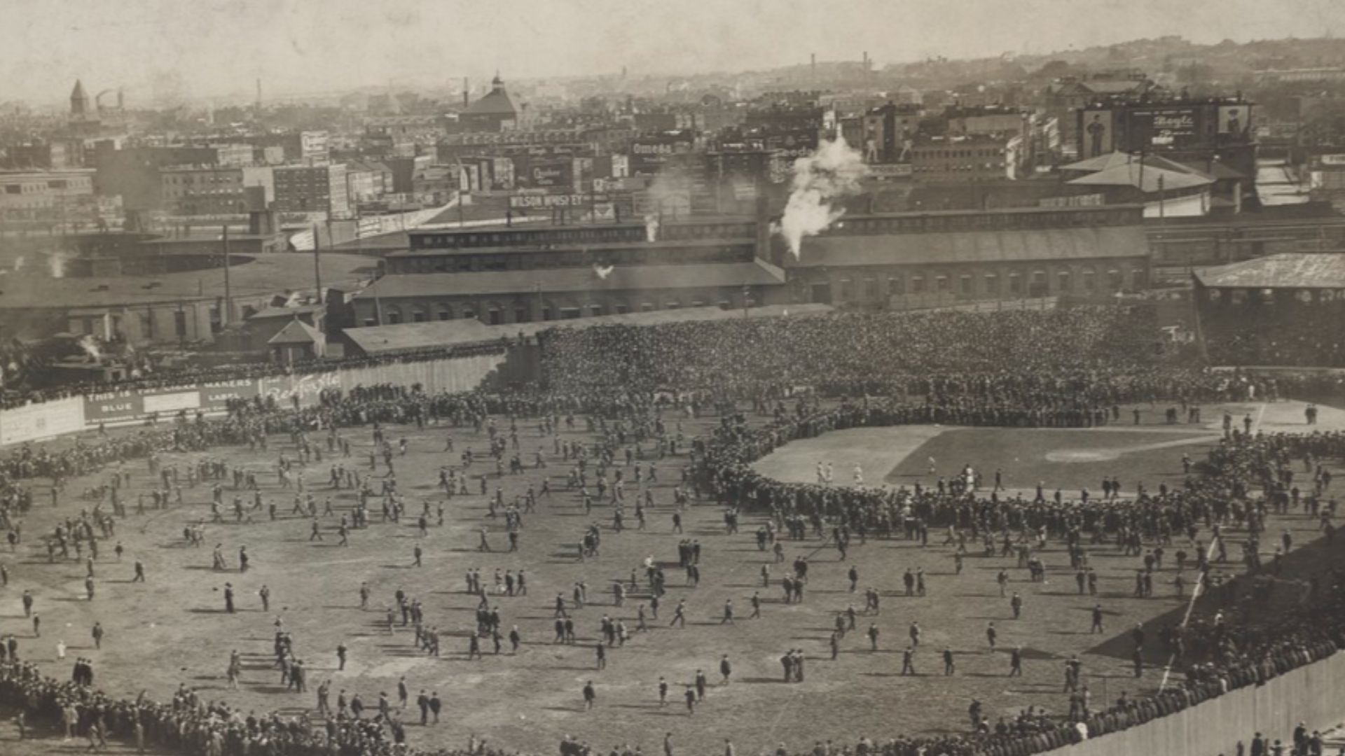 File:Fans on the field at the Huntington Avenue Grounds, 1903 World Series - DPLA - 3eebf6586925f7cba91d69b63776abdd.jpg