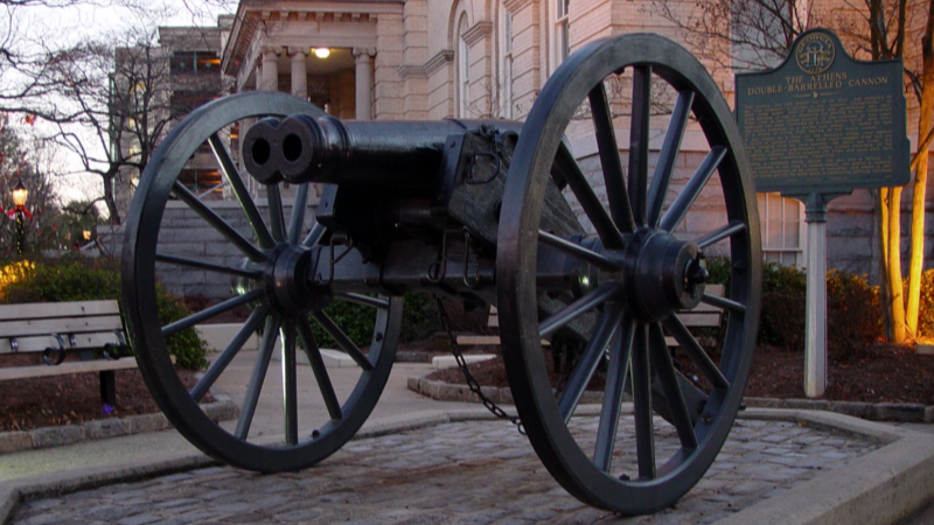 File:Doublebarreledcannonathensgeorgia-I.jpg