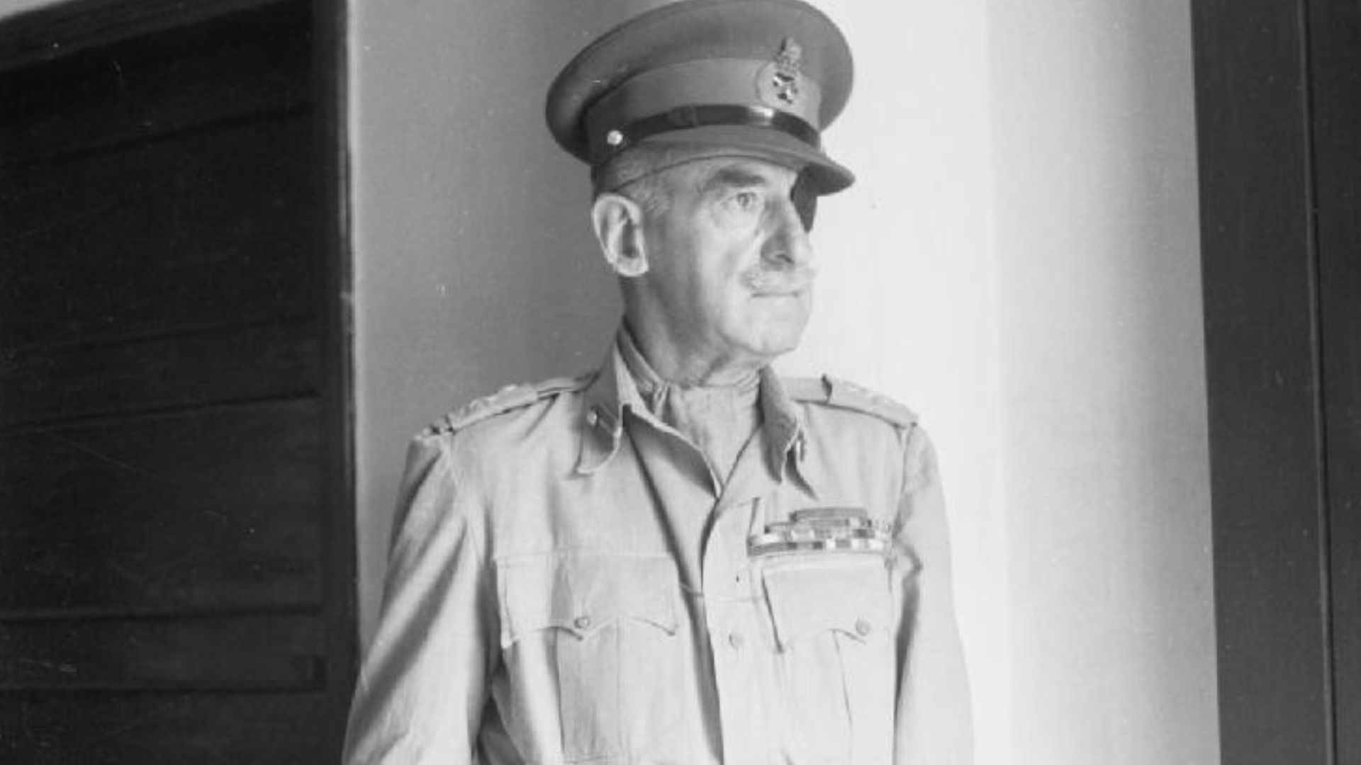 File:Cecil Beaton Photographs- Political and Military Personalities; Carton de Wiart, Adrian IB3449C.jpg
