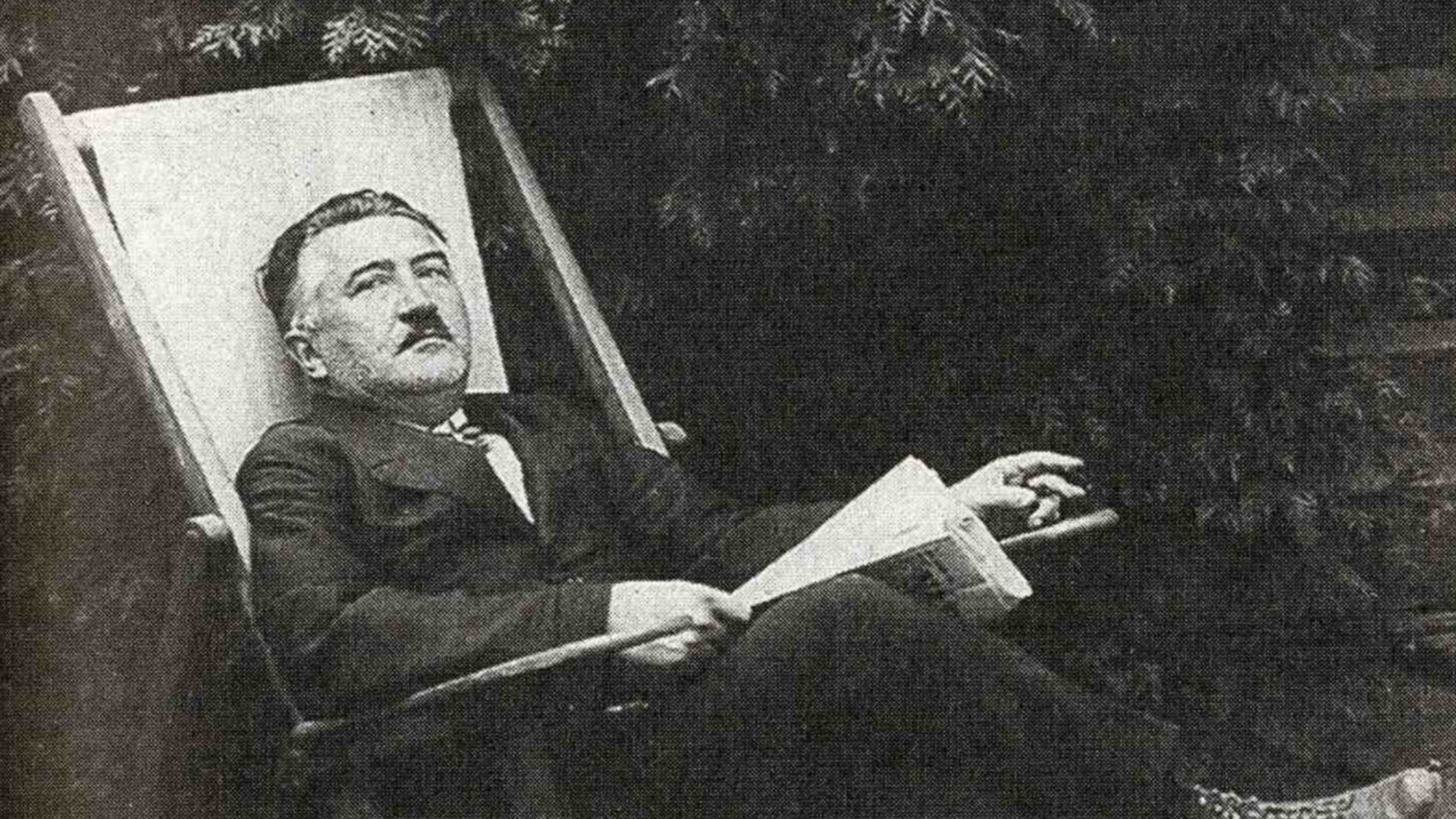 File:Josef Suk sitting028.jpg