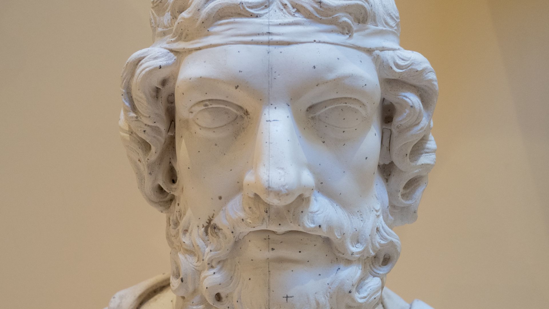 File:Cast Hall - Hesiod chimneypiece (95229).jpg