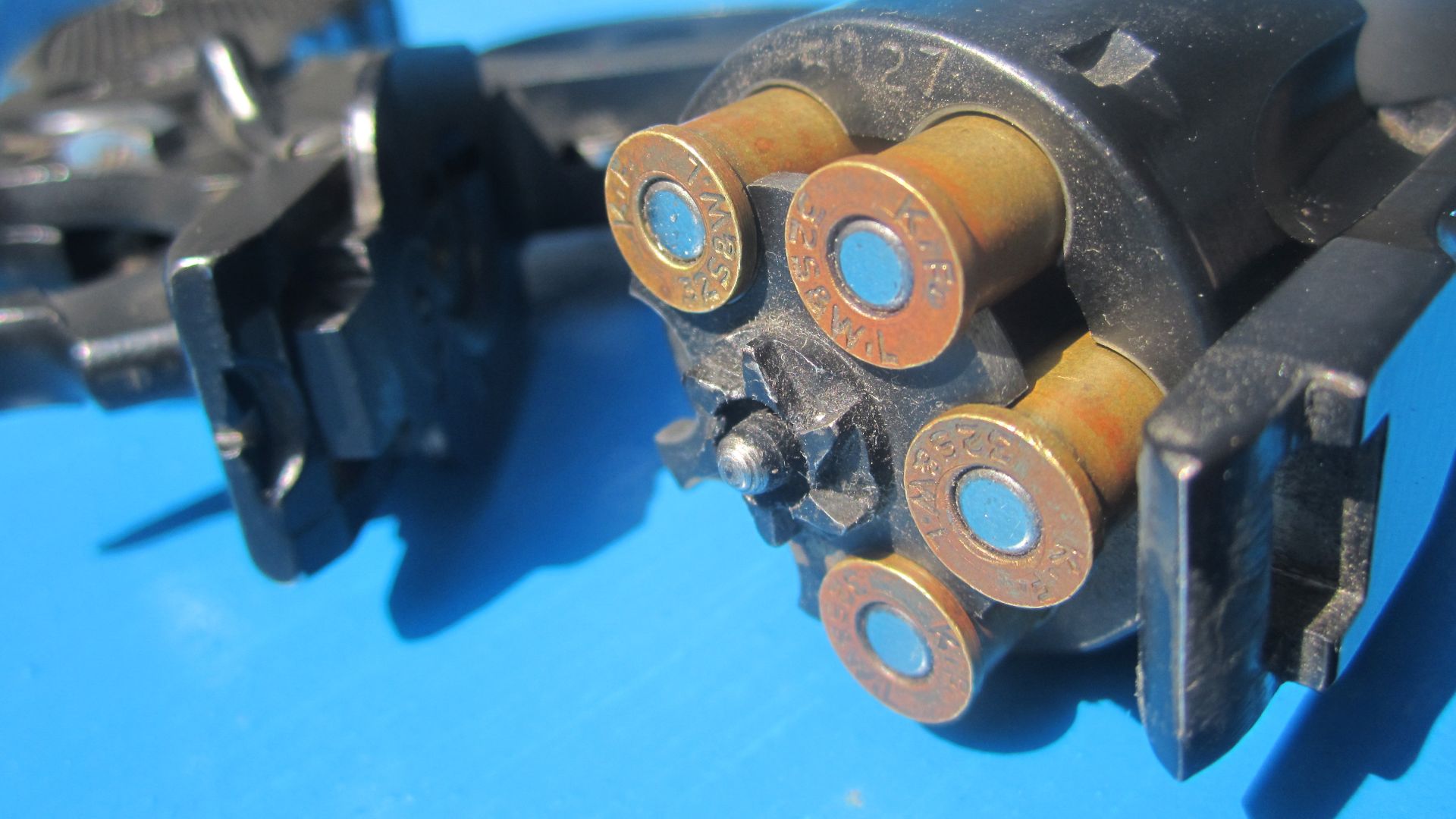 File:Pistol opened.jpg