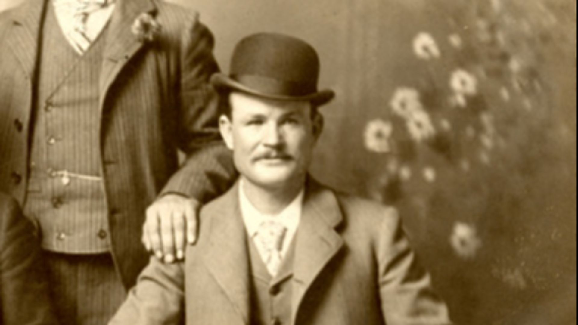 File:Butch Cassidy with bowler hat.jpg