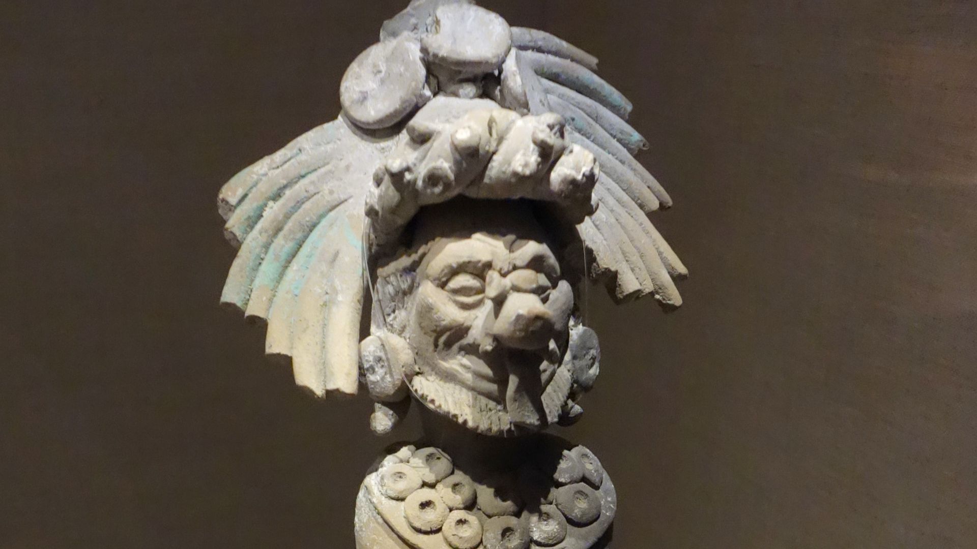 File:Funerary bundle of a monkey scribe deity, Mexico, Campeche, Jaina Island, Maya, 600-900 AD, earthenware - De Young Museum - DSC00670.JPG