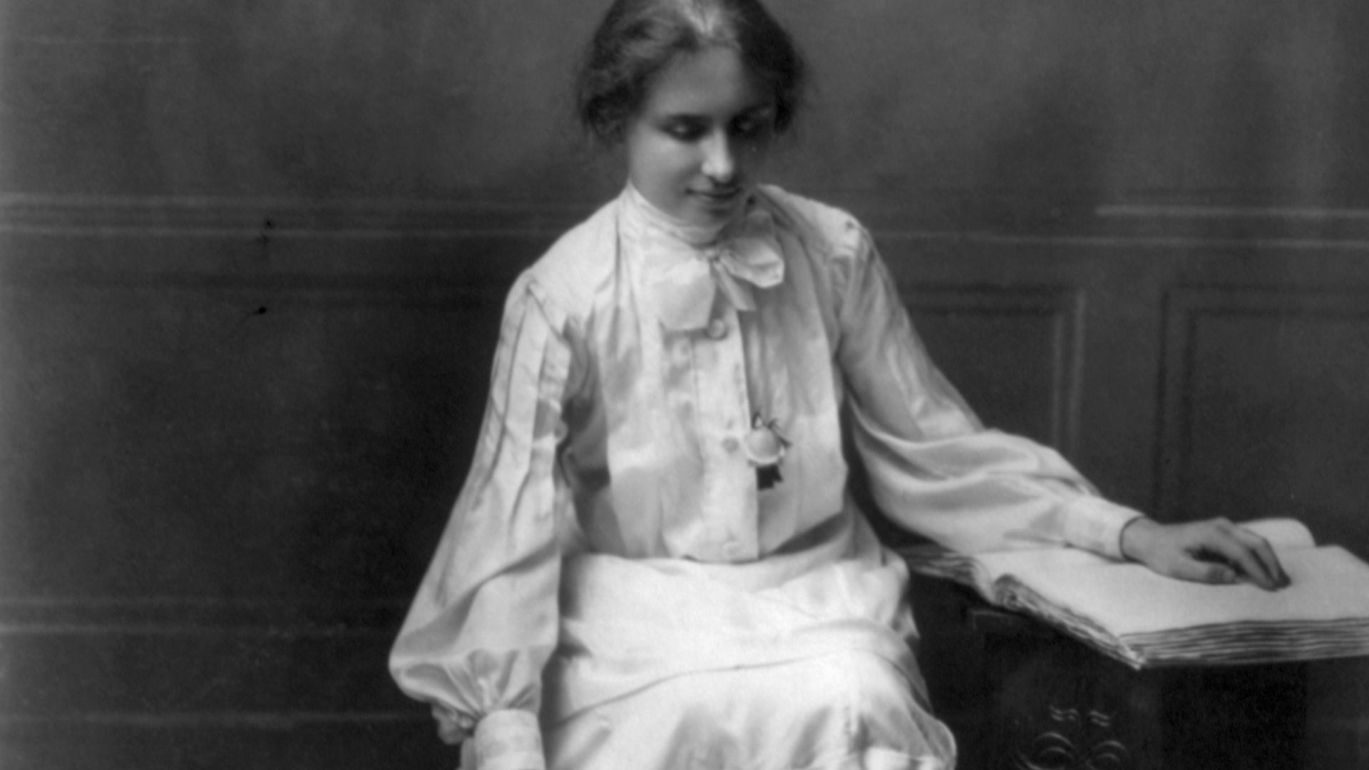 File:Helen Keller24.jpg