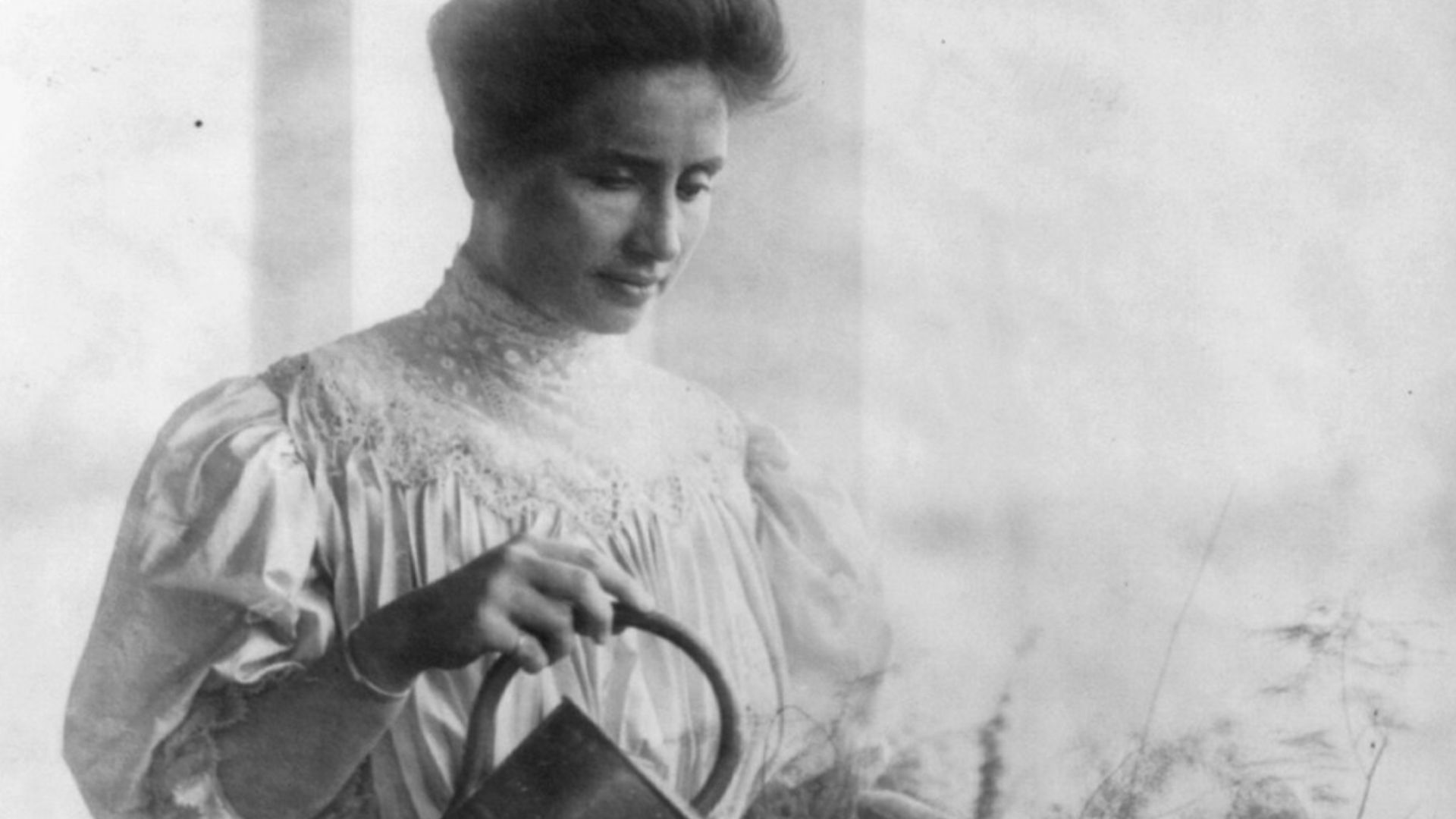 File:Helen Keller LCCN2004673084.jpg