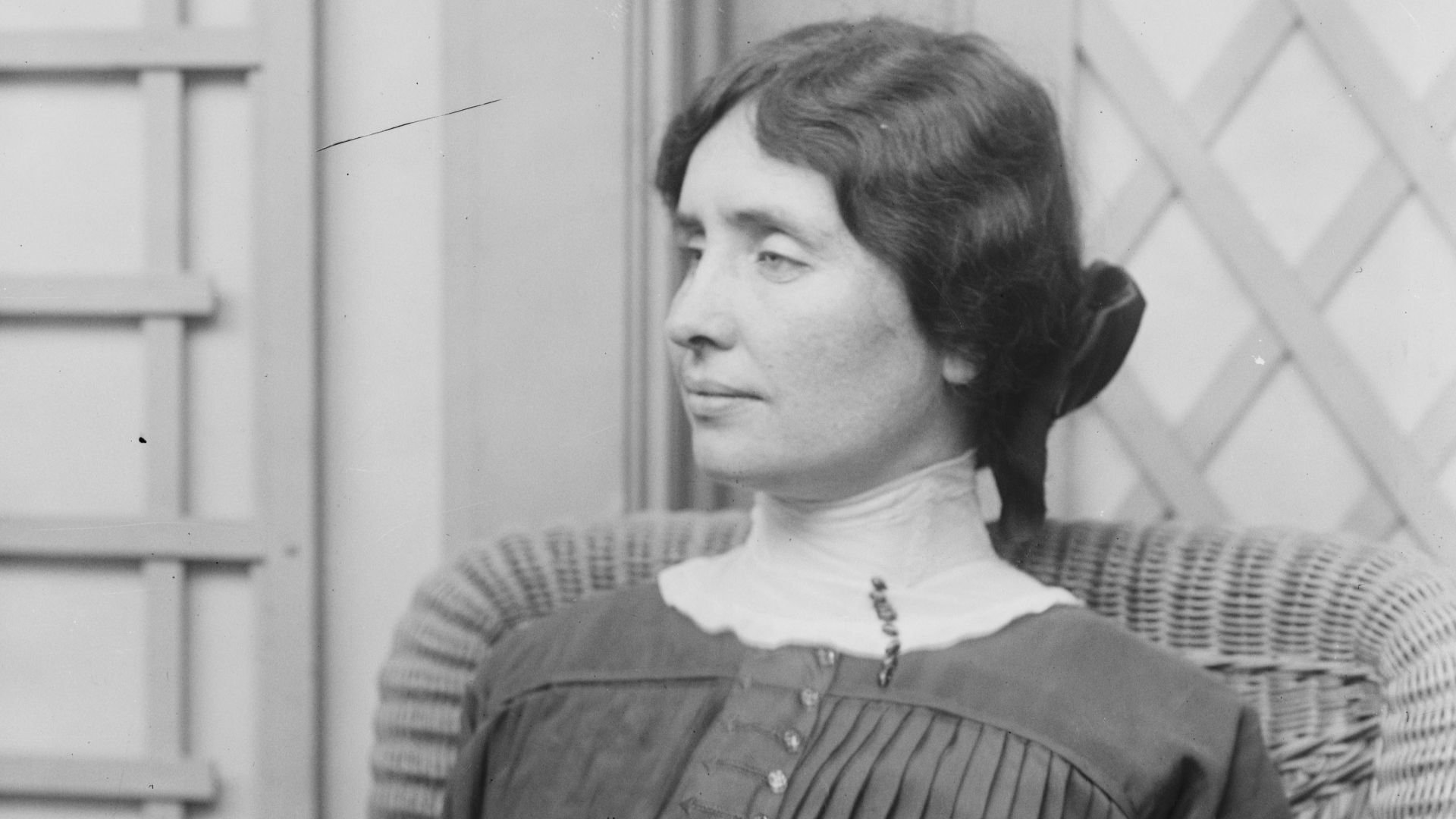 File:Helen Keller25.jpg
