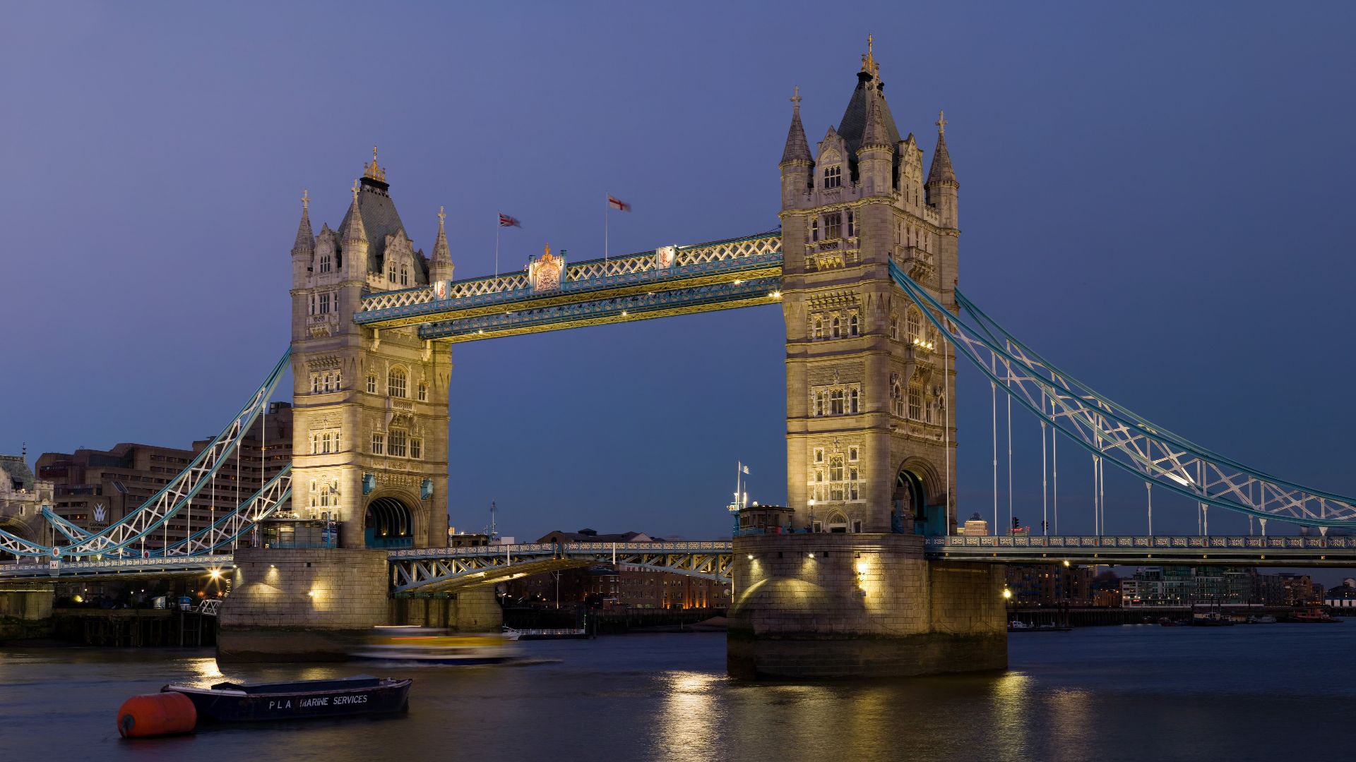 File:Tower Bridge London Dusk Feb 2006.jpg
