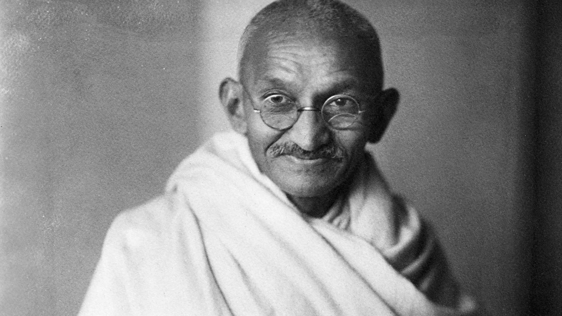 File:Mahatma-Gandhi, studio, 1931.jpg