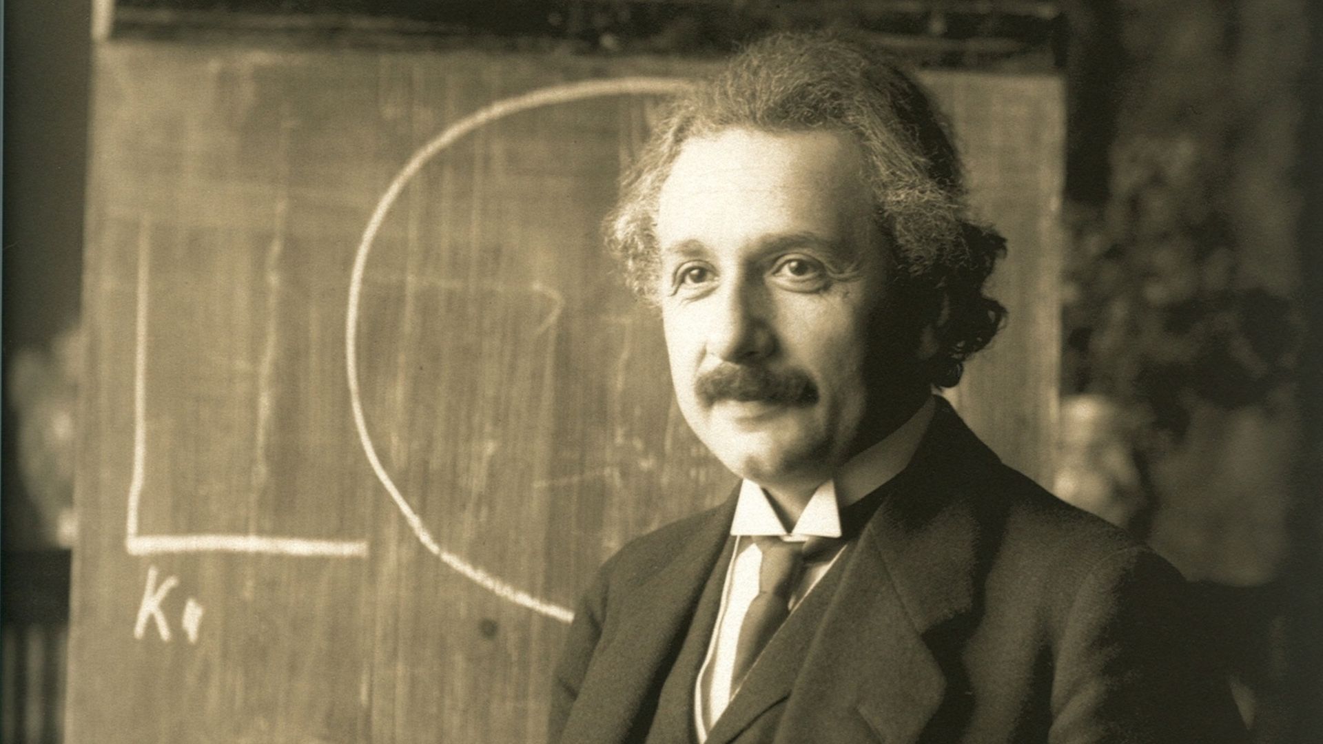 File:Einstein 1921 by F Schmutzer - restoration.png