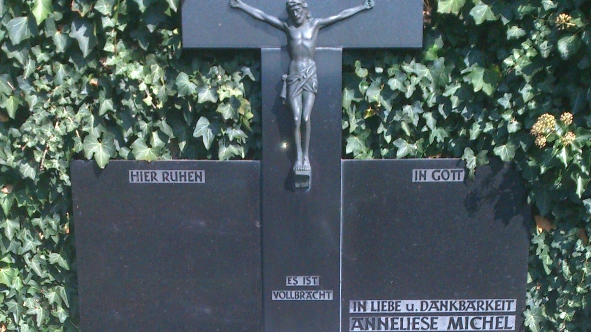 File:Gravestone Anneliese Michel.jpg