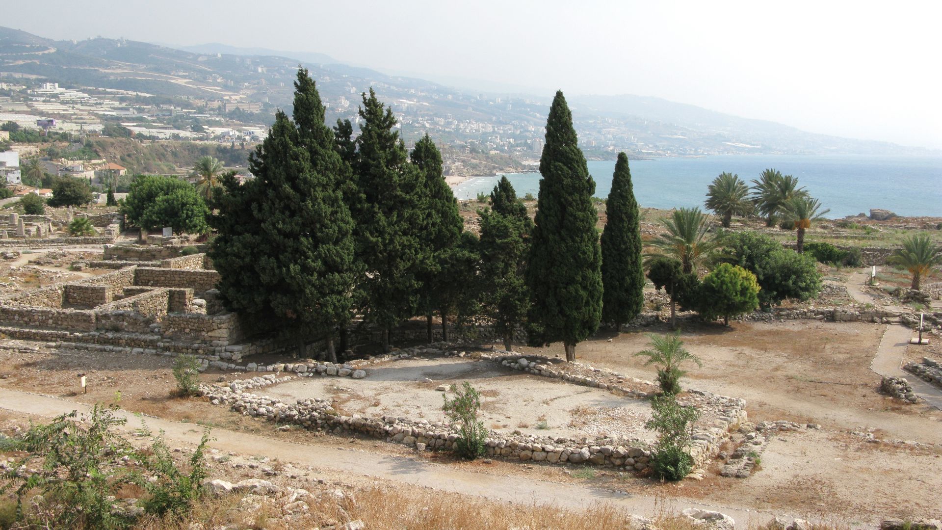 File:Byblos ancient ruins, old Phoenician city of Byblos, Lebanon.jpg