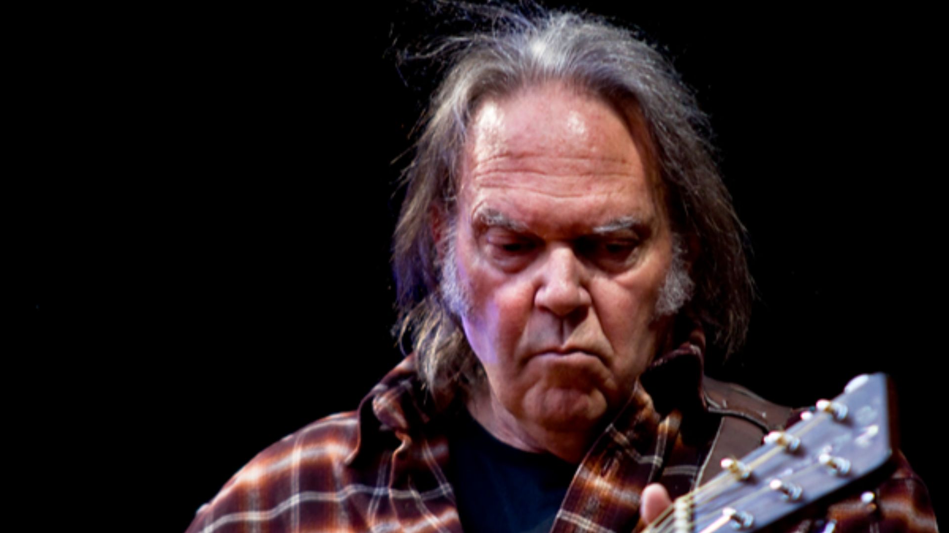 File:Neil Young - Per Ole Hagen.jpg