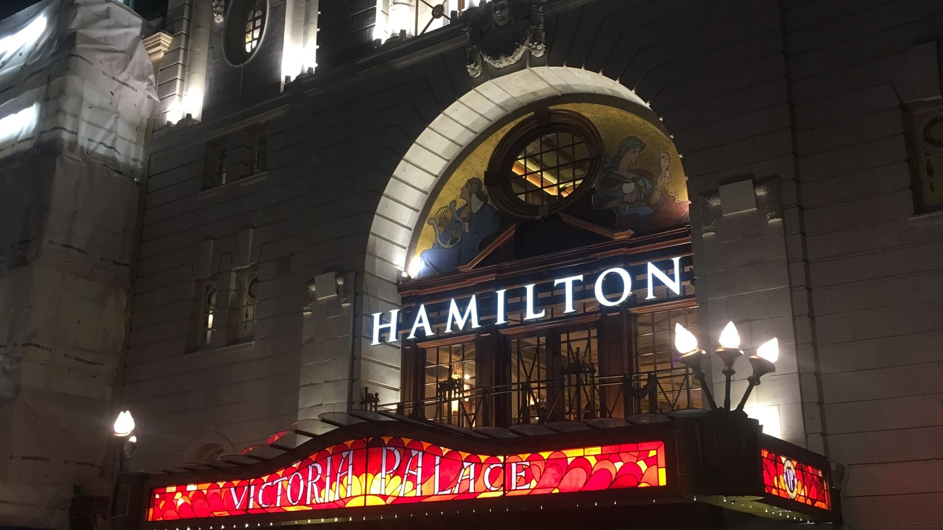File:Hamilton at the Victoria Palace, December 2017.jpg