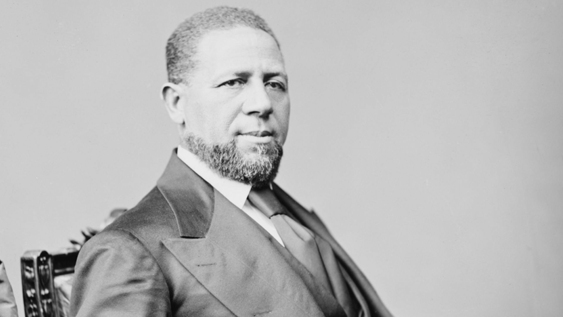 File:Hiram Rhodes Revels - Brady-Handy-(restored).png